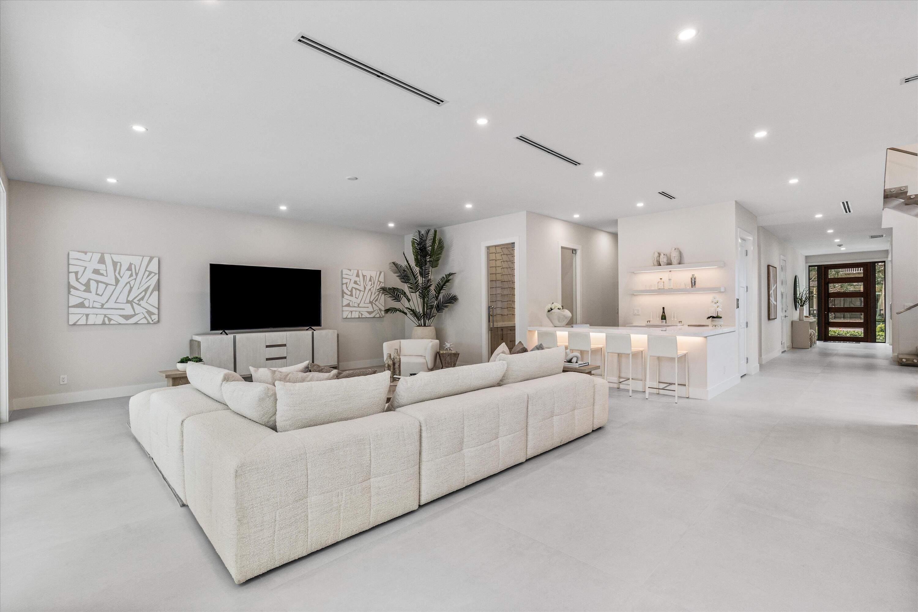 COLEE HAMMOCK - Residential