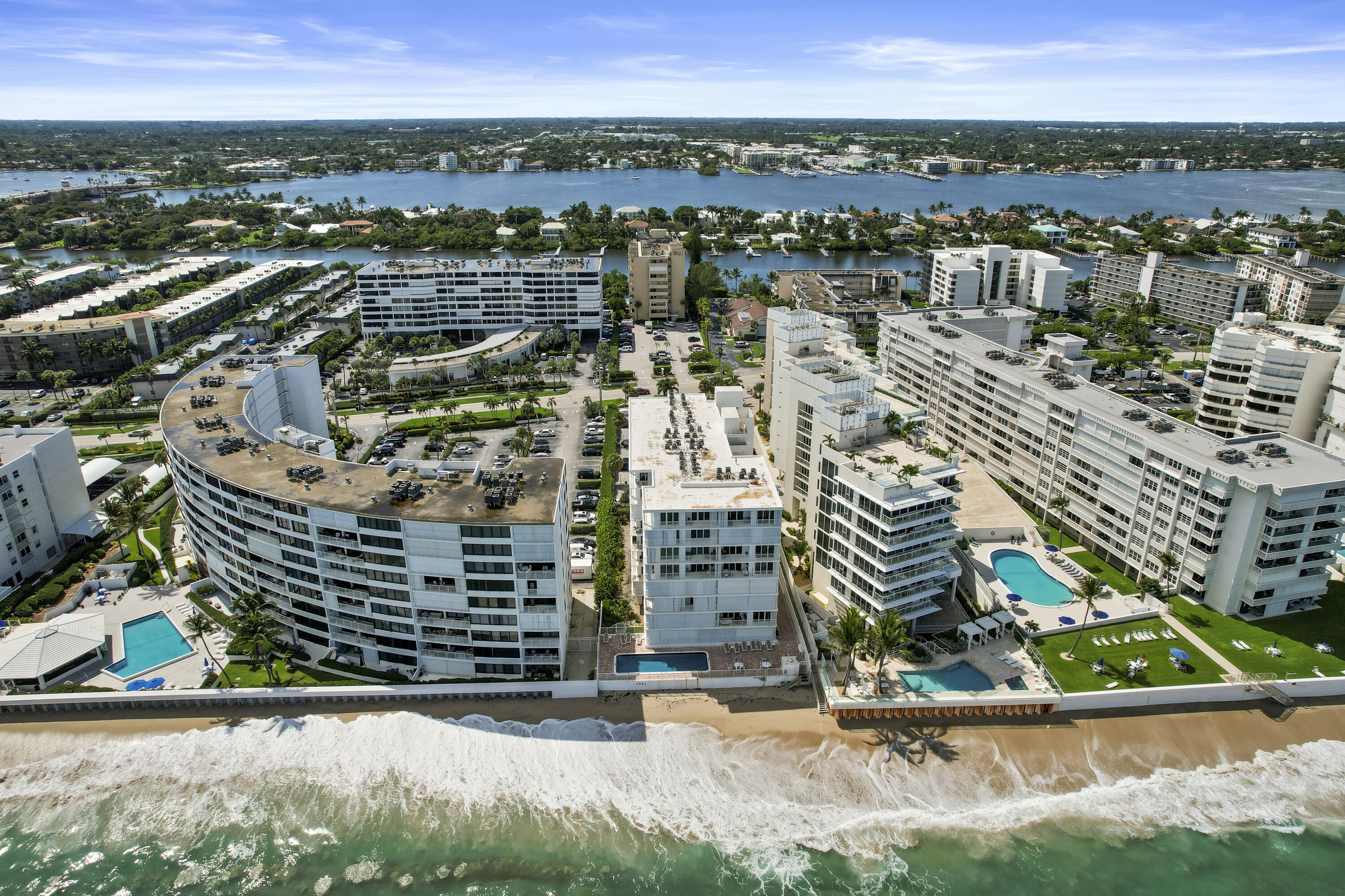 HORIZON EAST CONDO - Residential