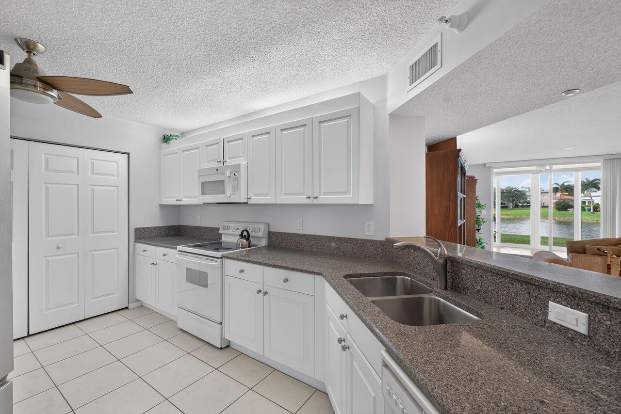 SOUTHAMPTON CONDOMINIUM I - Residential