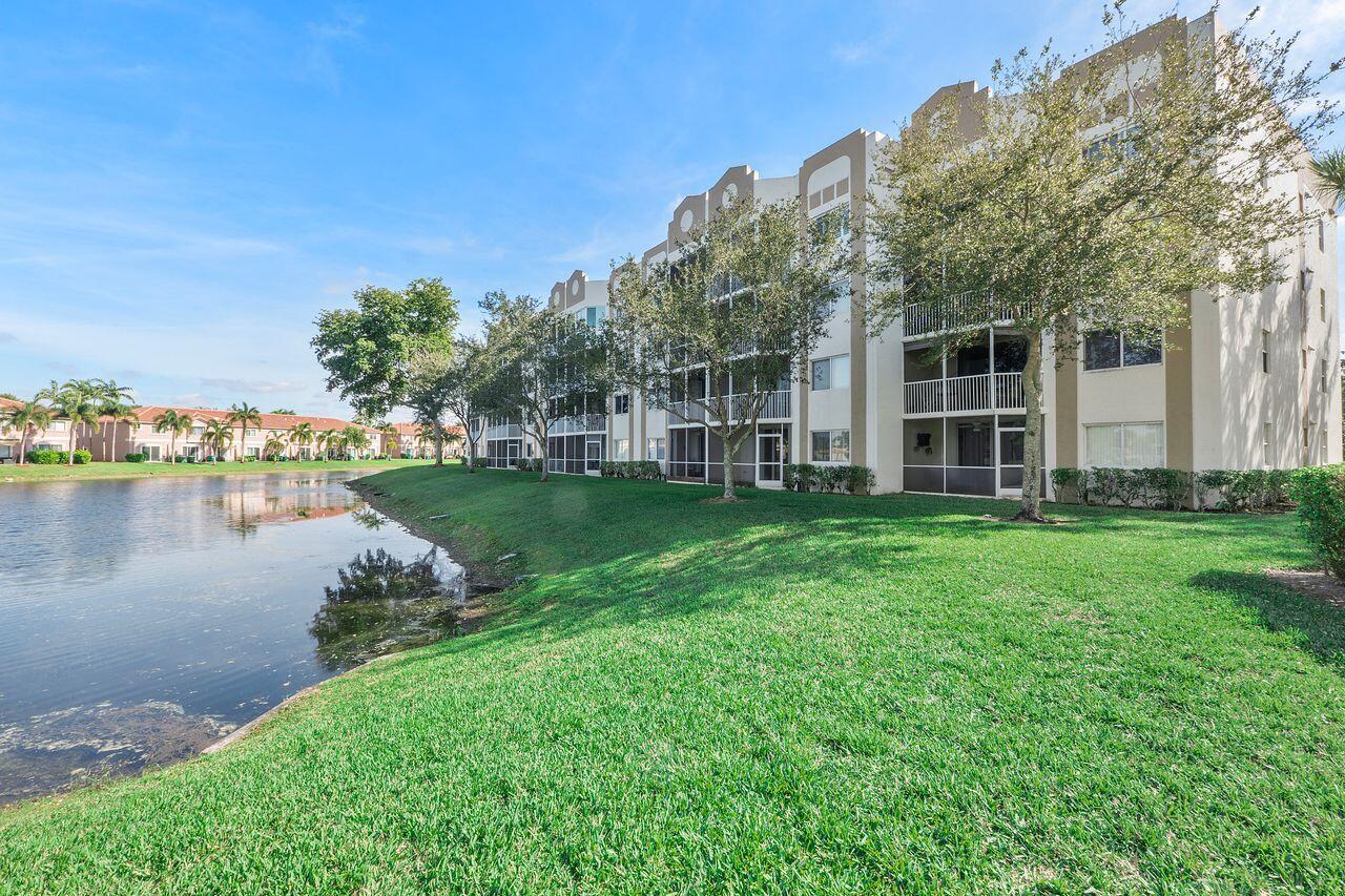 SOUTHAMPTON CONDOMINIUM I - Residential