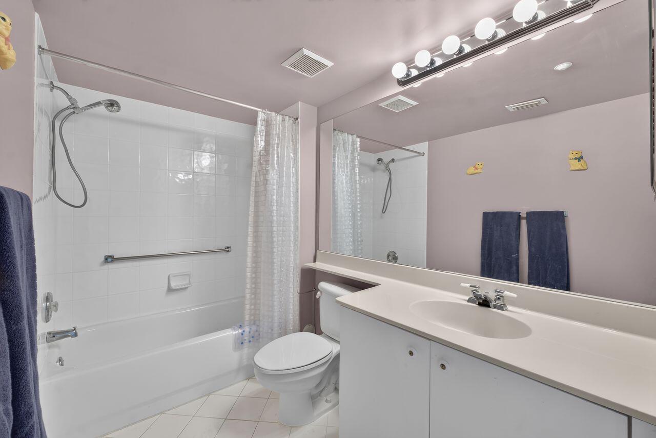 SOUTHAMPTON CONDOMINIUM I - Residential