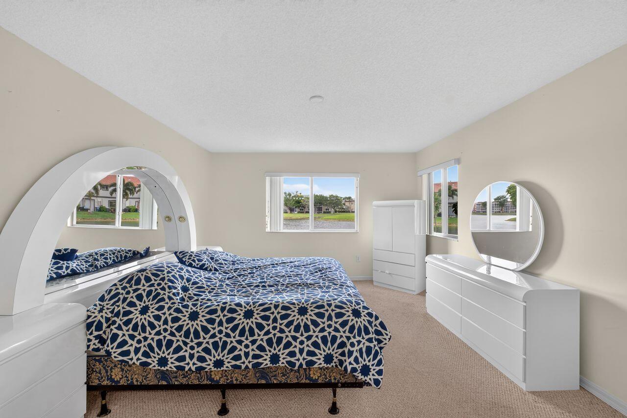 SOUTHAMPTON CONDOMINIUM I - Residential