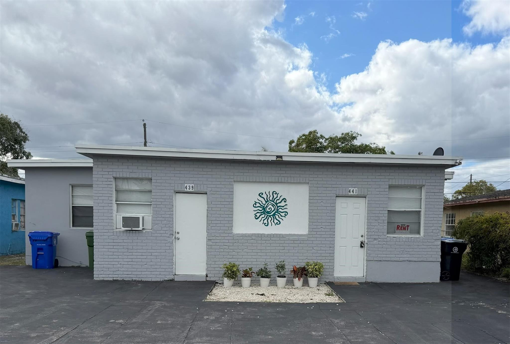 DORSEY PARK THIRD ADD - Residential Income