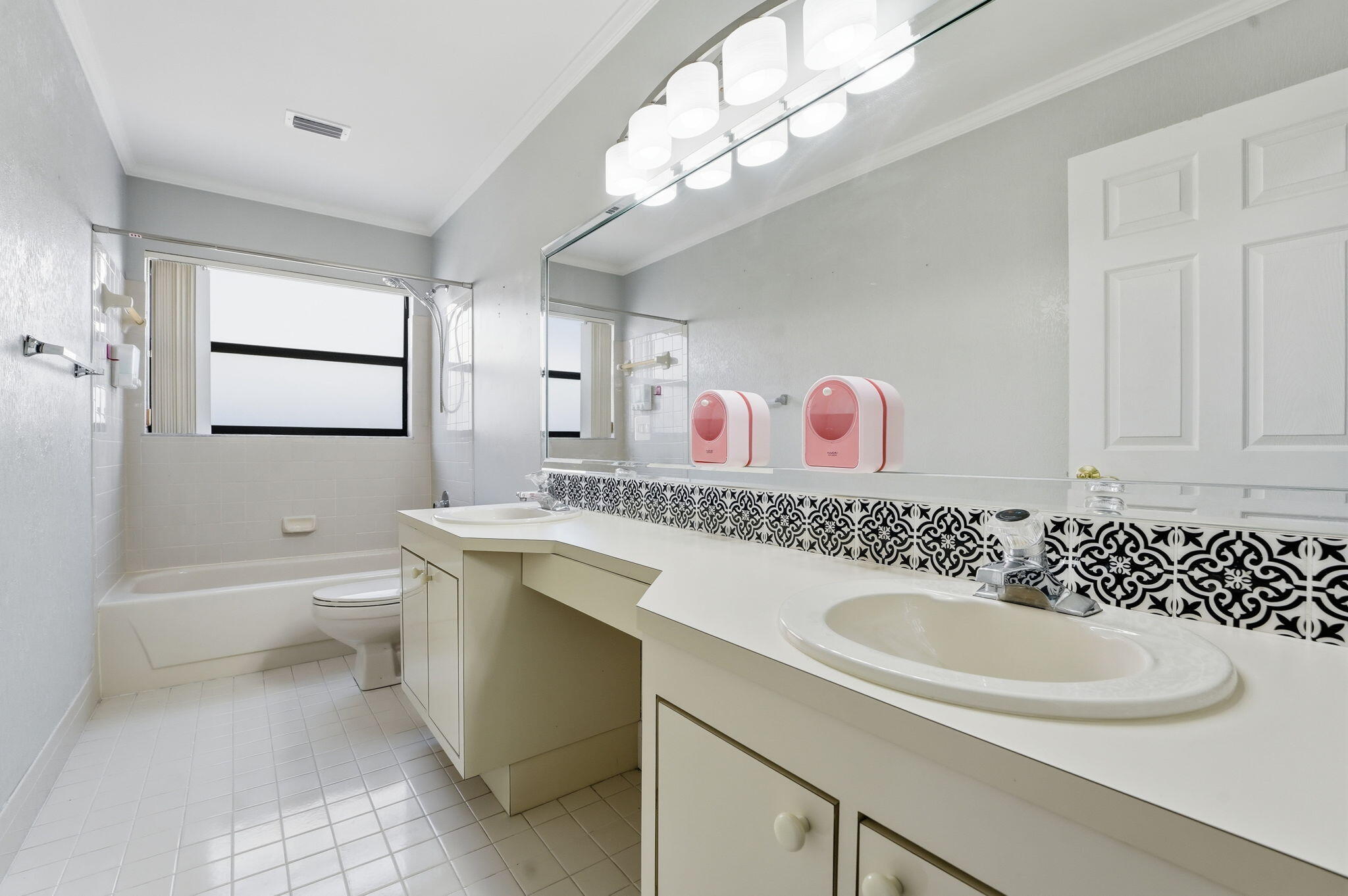 SUN VALLEY - Residential Lease