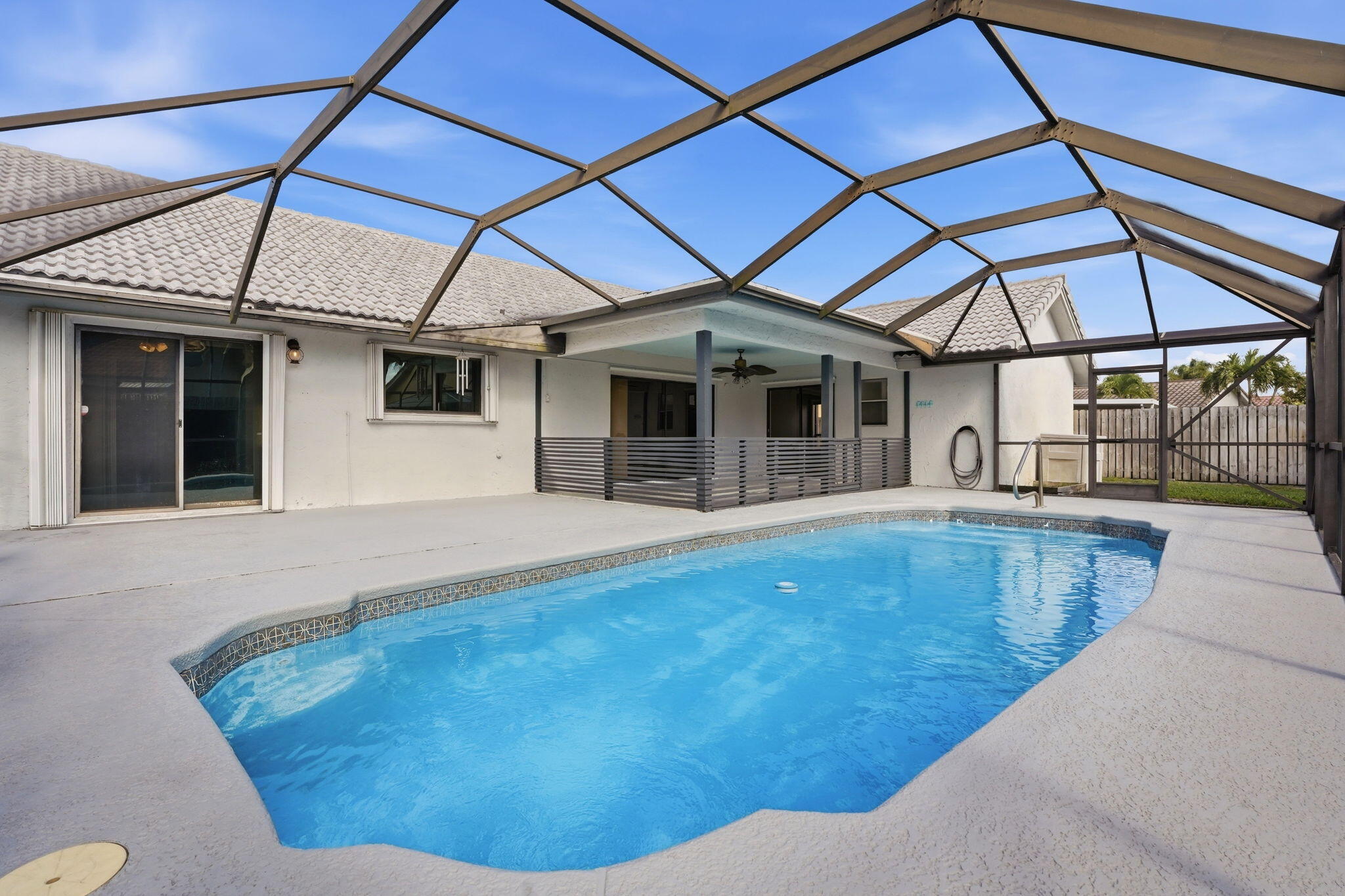 SUN VALLEY - Residential Lease