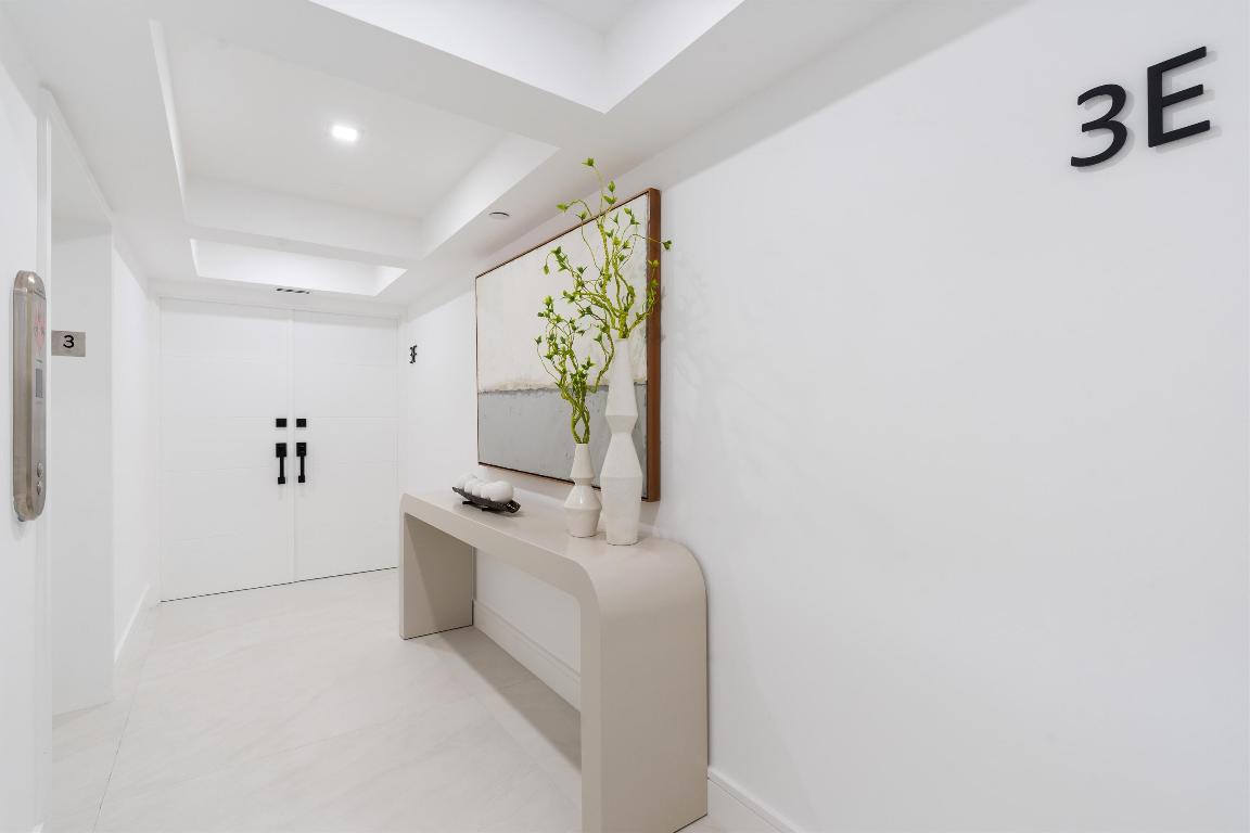 MARBELLA CONDO - Residential
