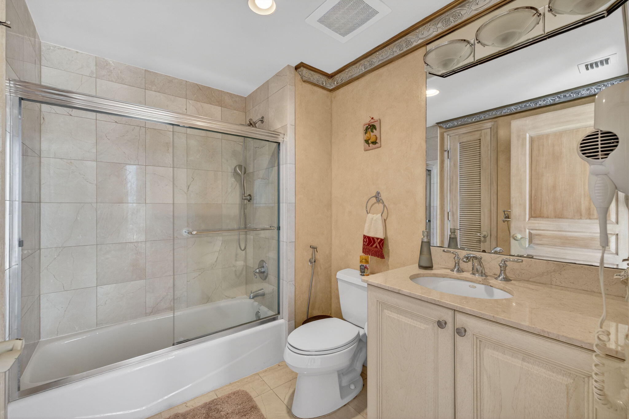 EUROPA BY THE SEA CONDO - Residential