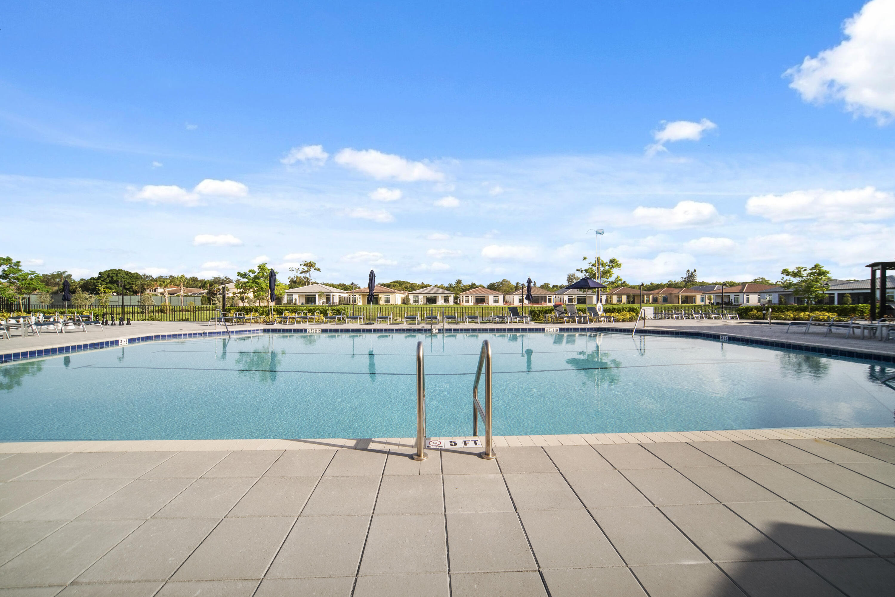 The Falls at Parkland - Residential