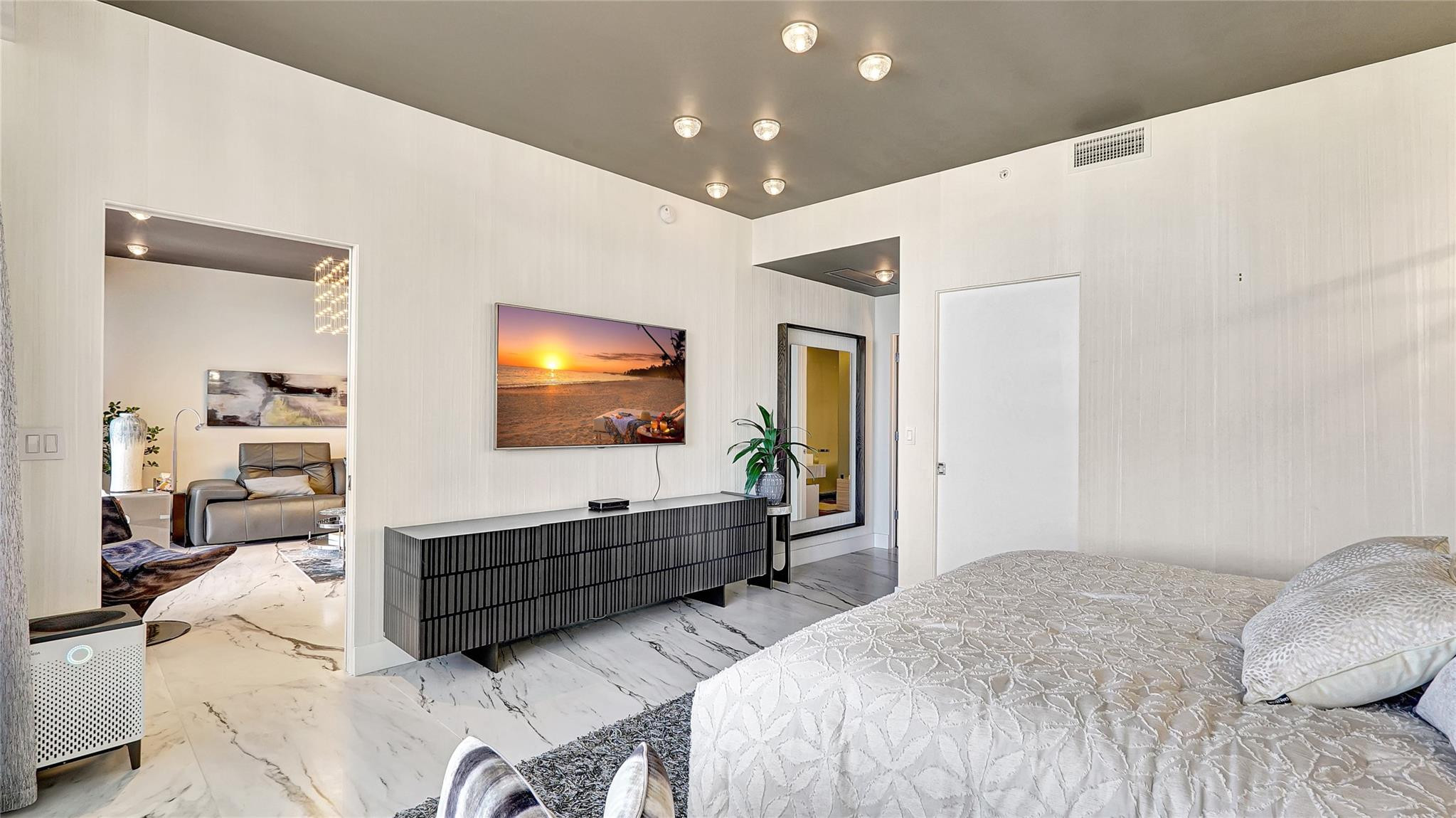 2200 FORT LAUDERDALE BEACH - Residential Lease