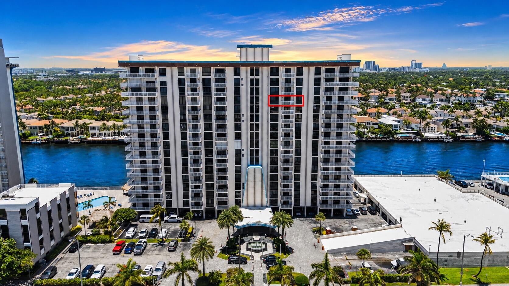 ALLINGTON TOWERS NORTH CONDO - Residential