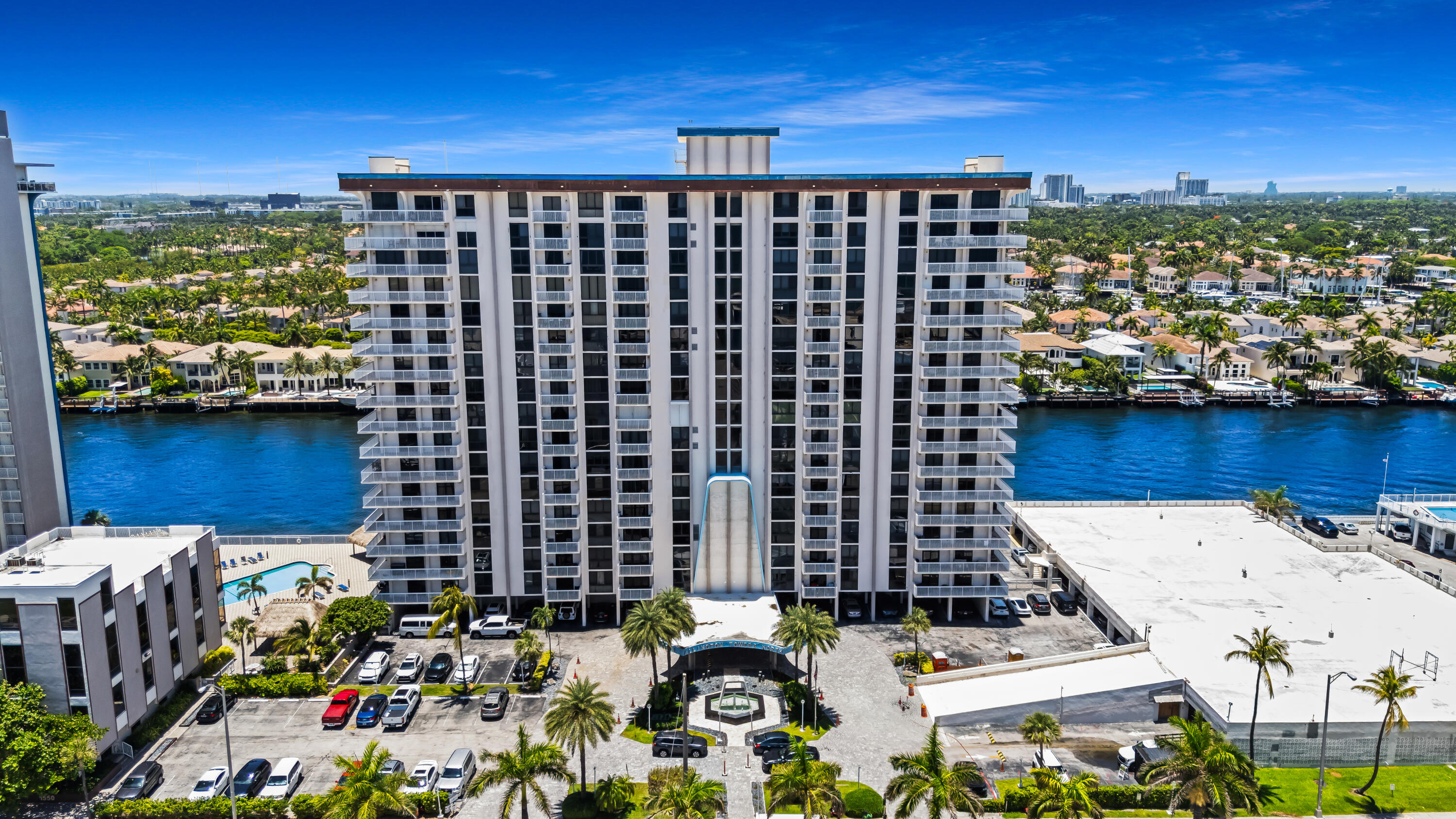ALLINGTON TOWERS NORTH CONDO - Residential