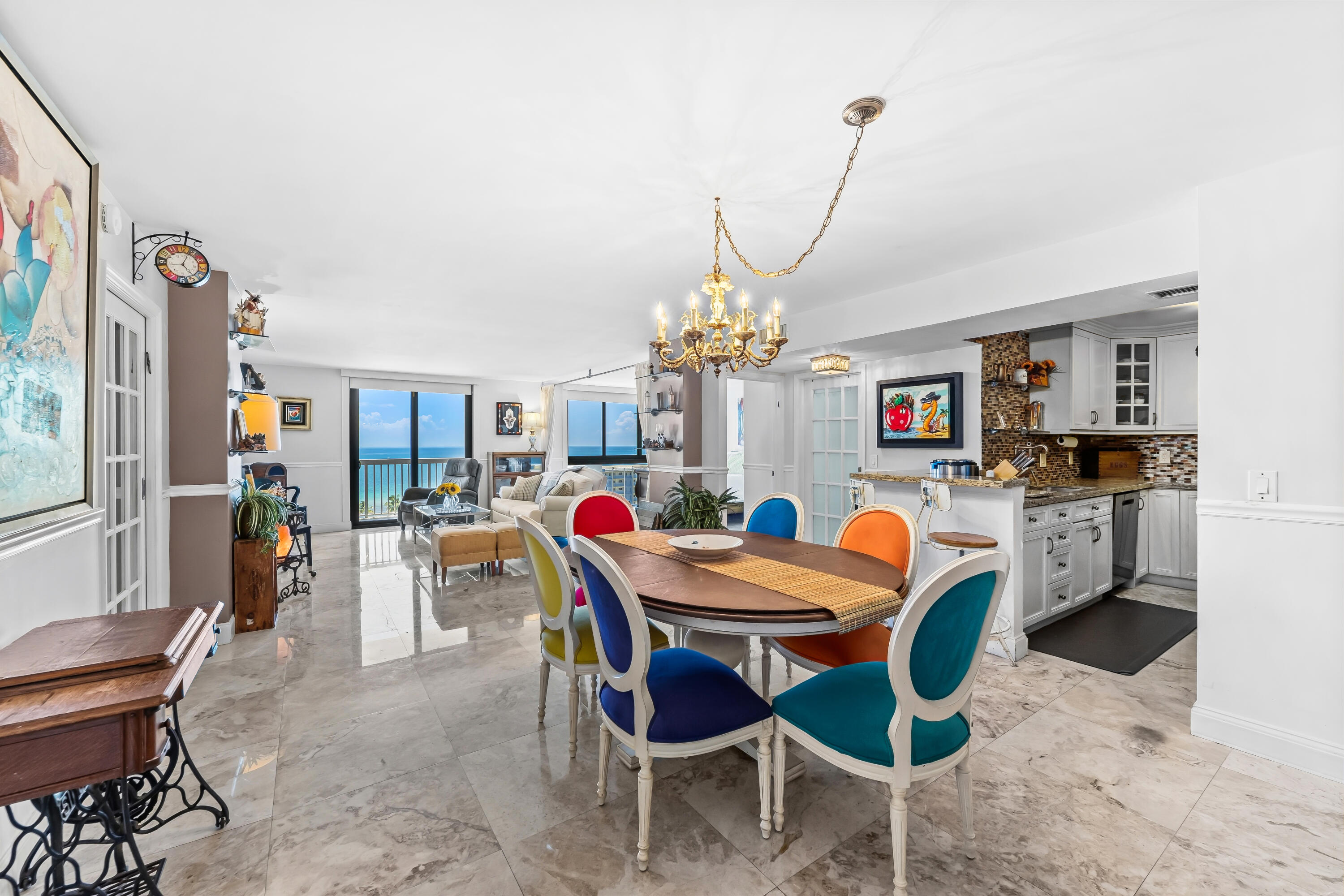 ALLINGTON TOWERS NORTH CONDO - Residential