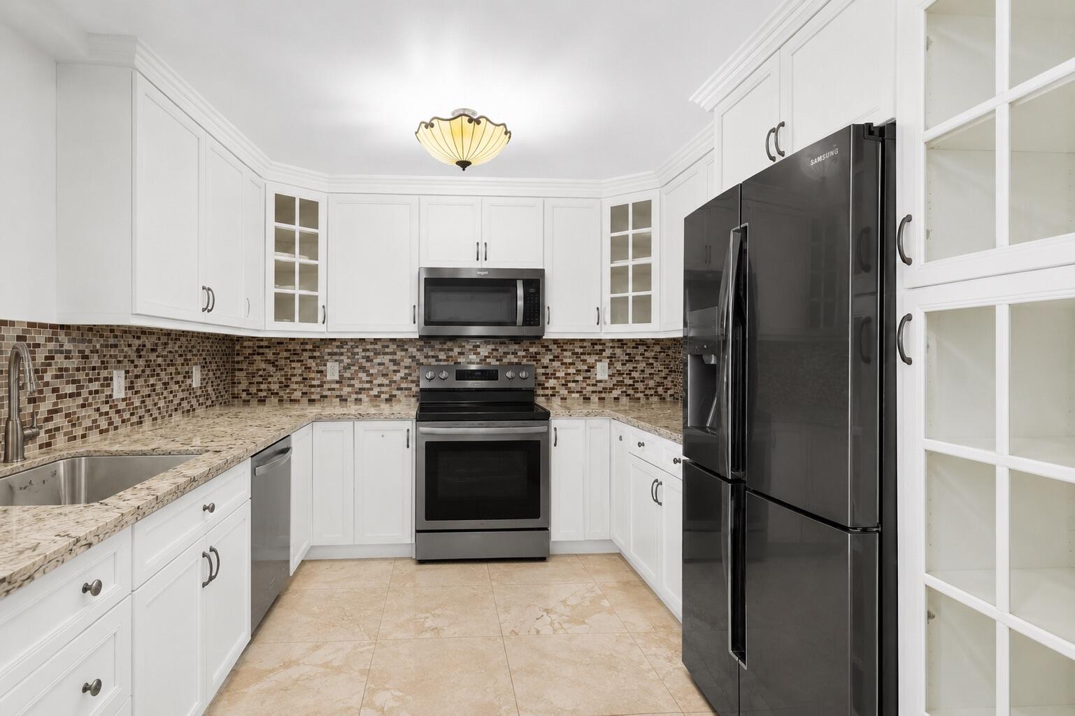ALLINGTON TOWERS NORTH CONDO - Residential