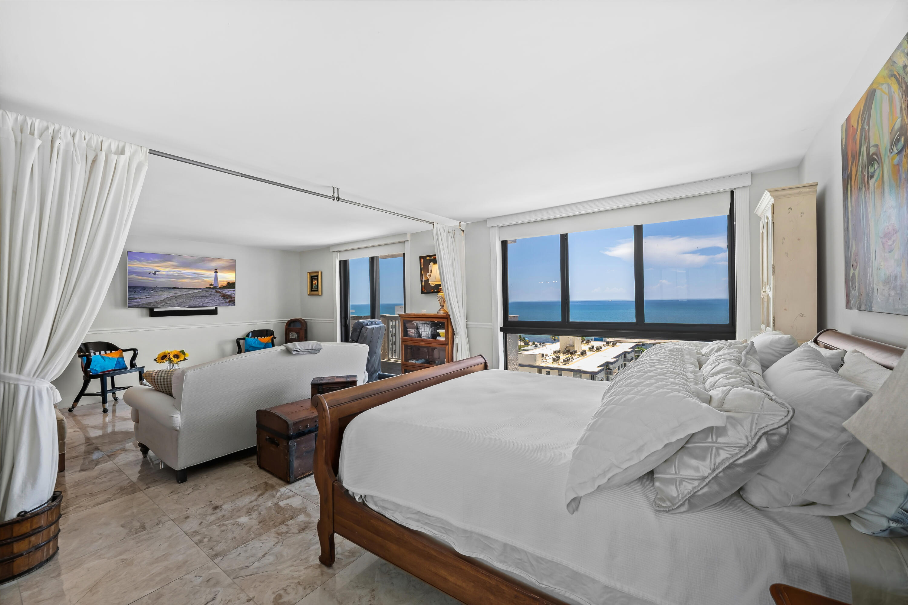 ALLINGTON TOWERS NORTH CONDO - Residential