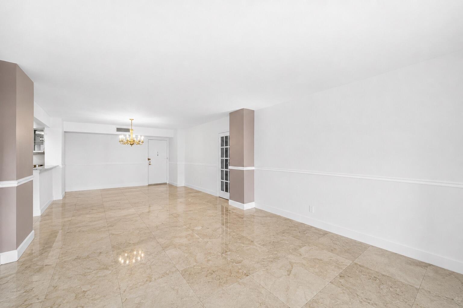 ALLINGTON TOWERS NORTH CONDO - Residential