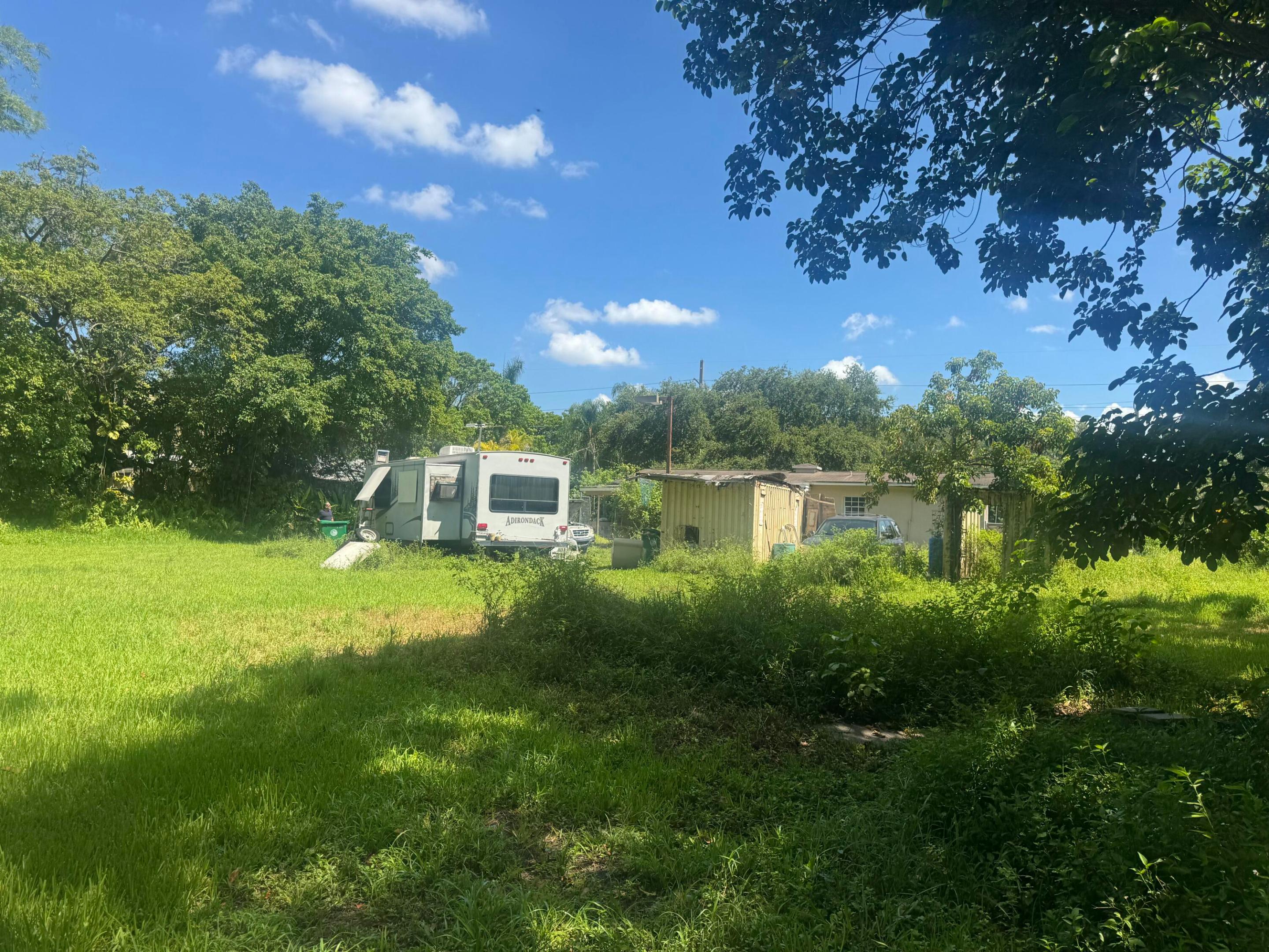 FLA FRUIT LANDS CO - Residential