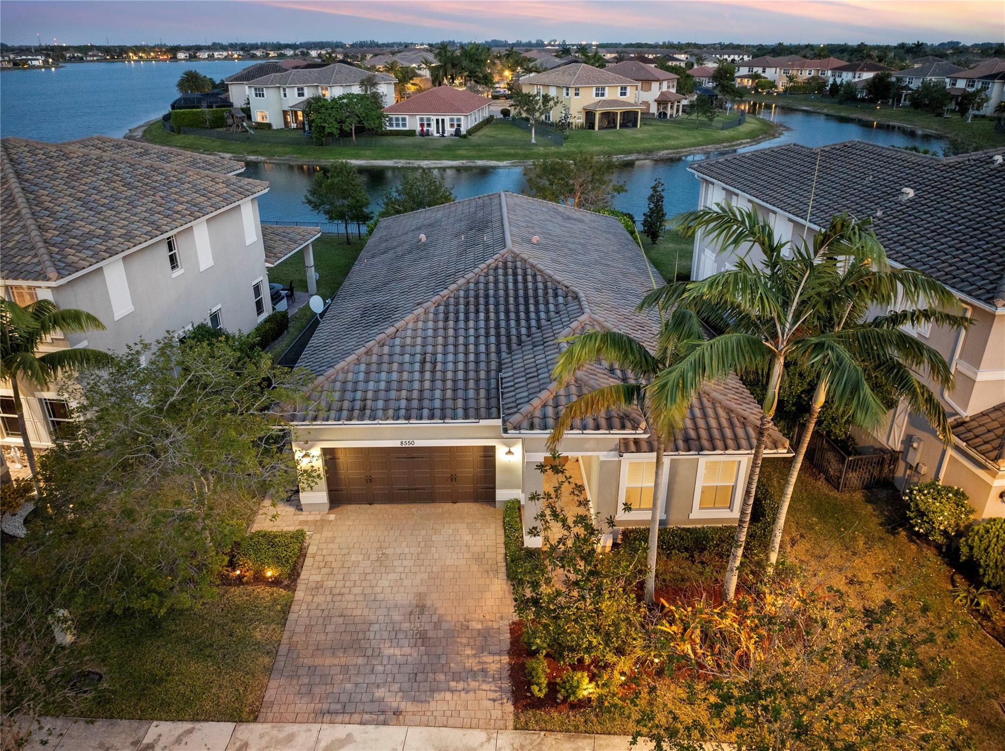 MiraLago - Residential