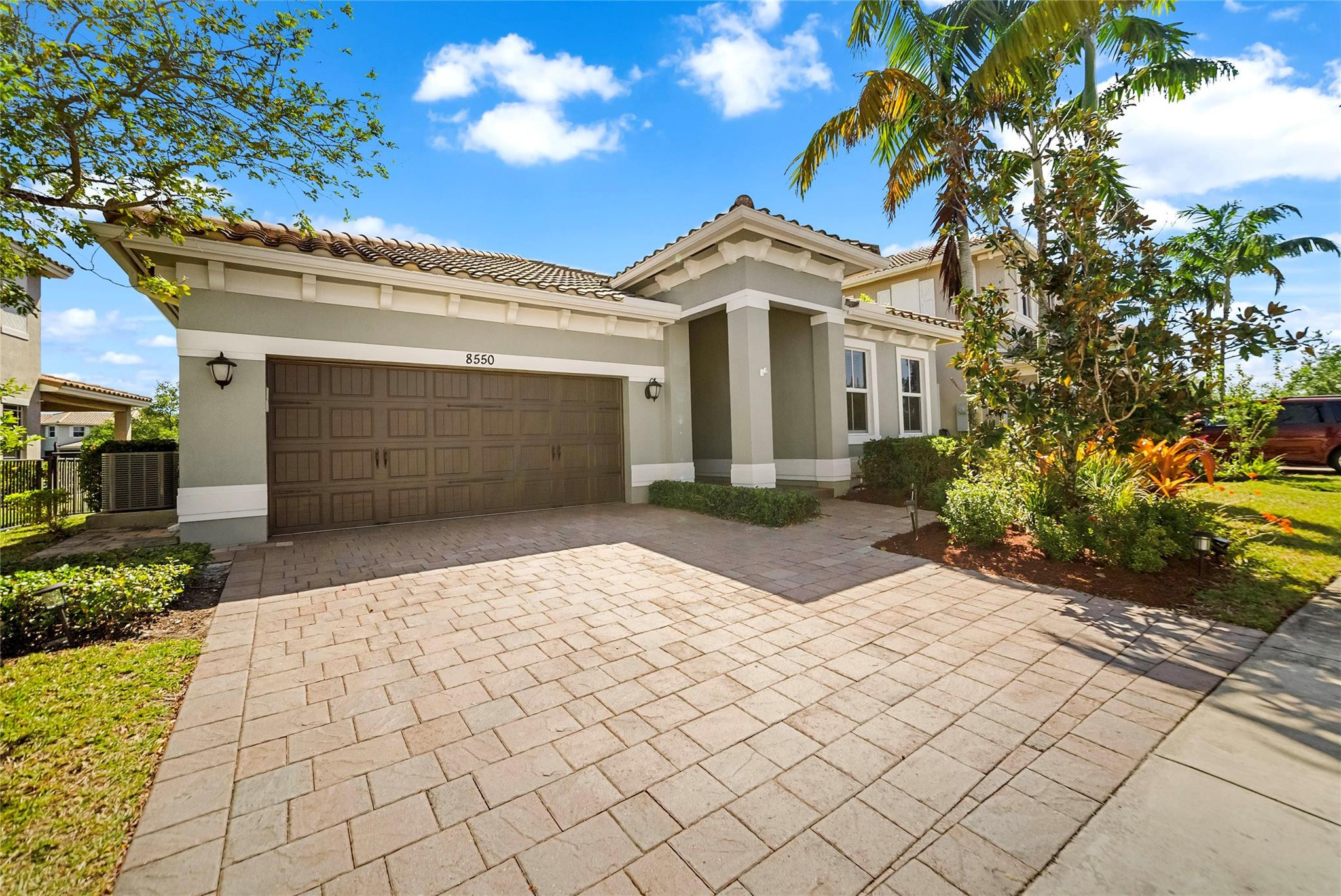 MiraLago - Residential
