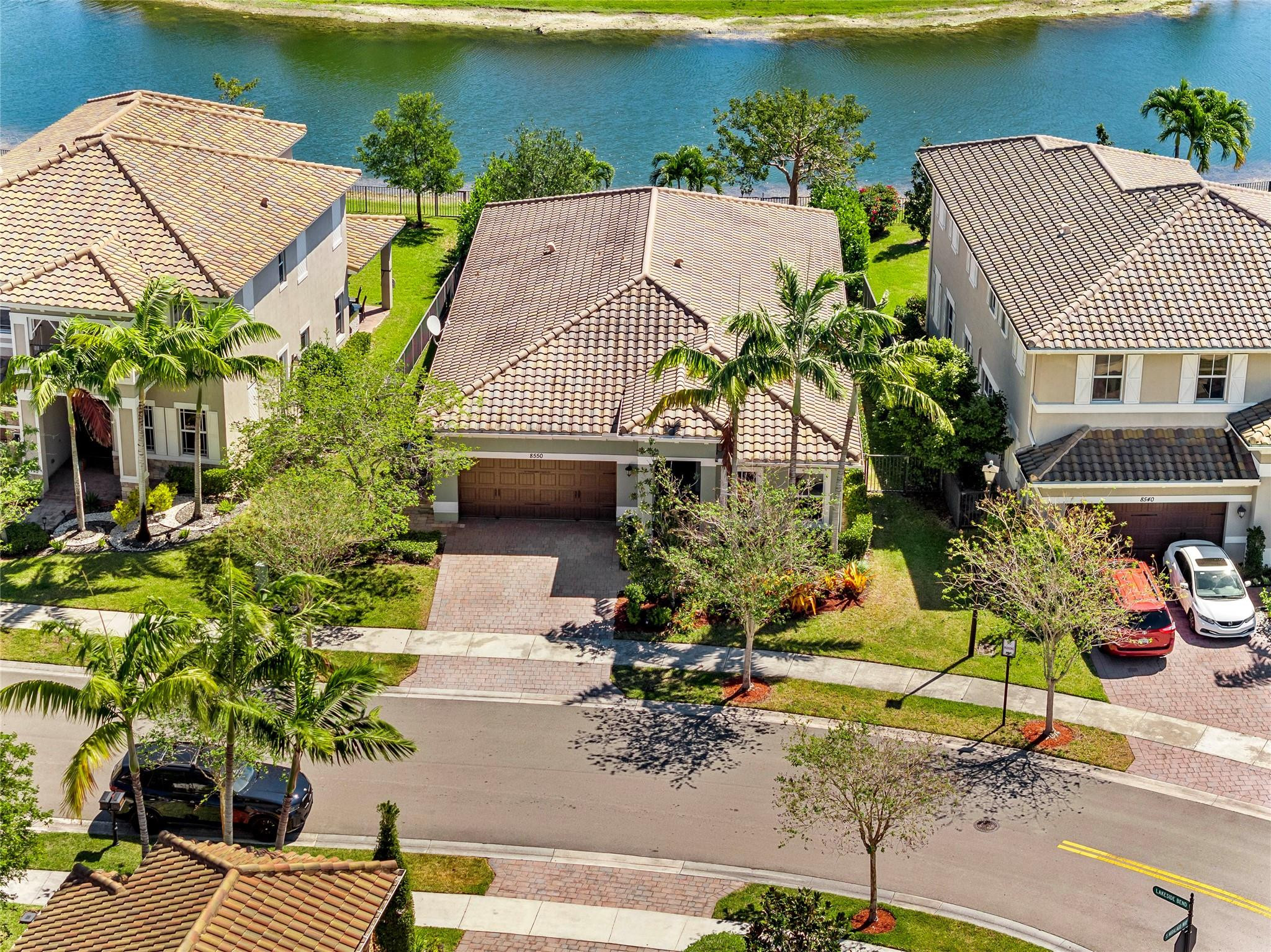 MiraLago - Residential