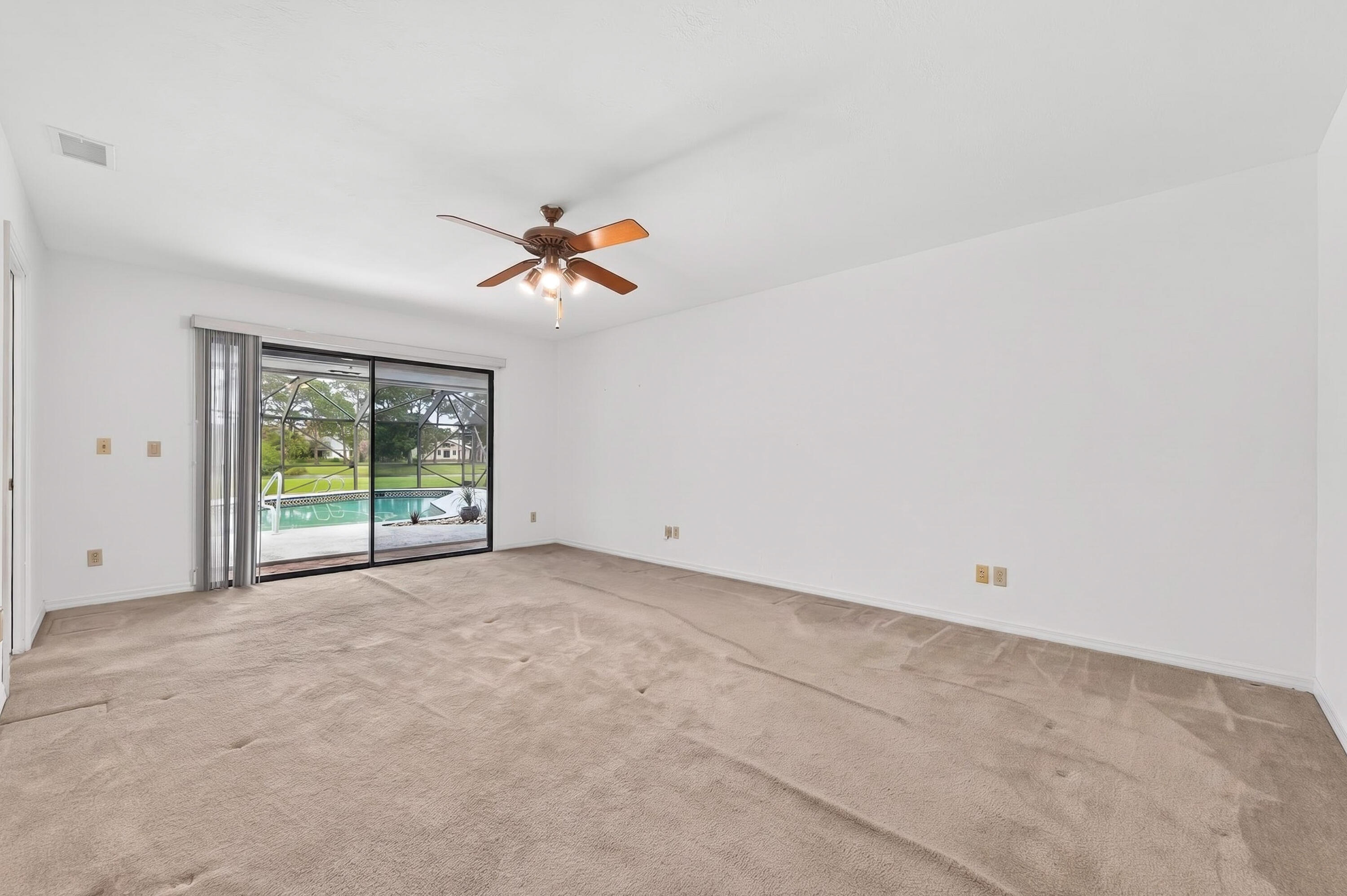 PINECREST LAKES - Residential