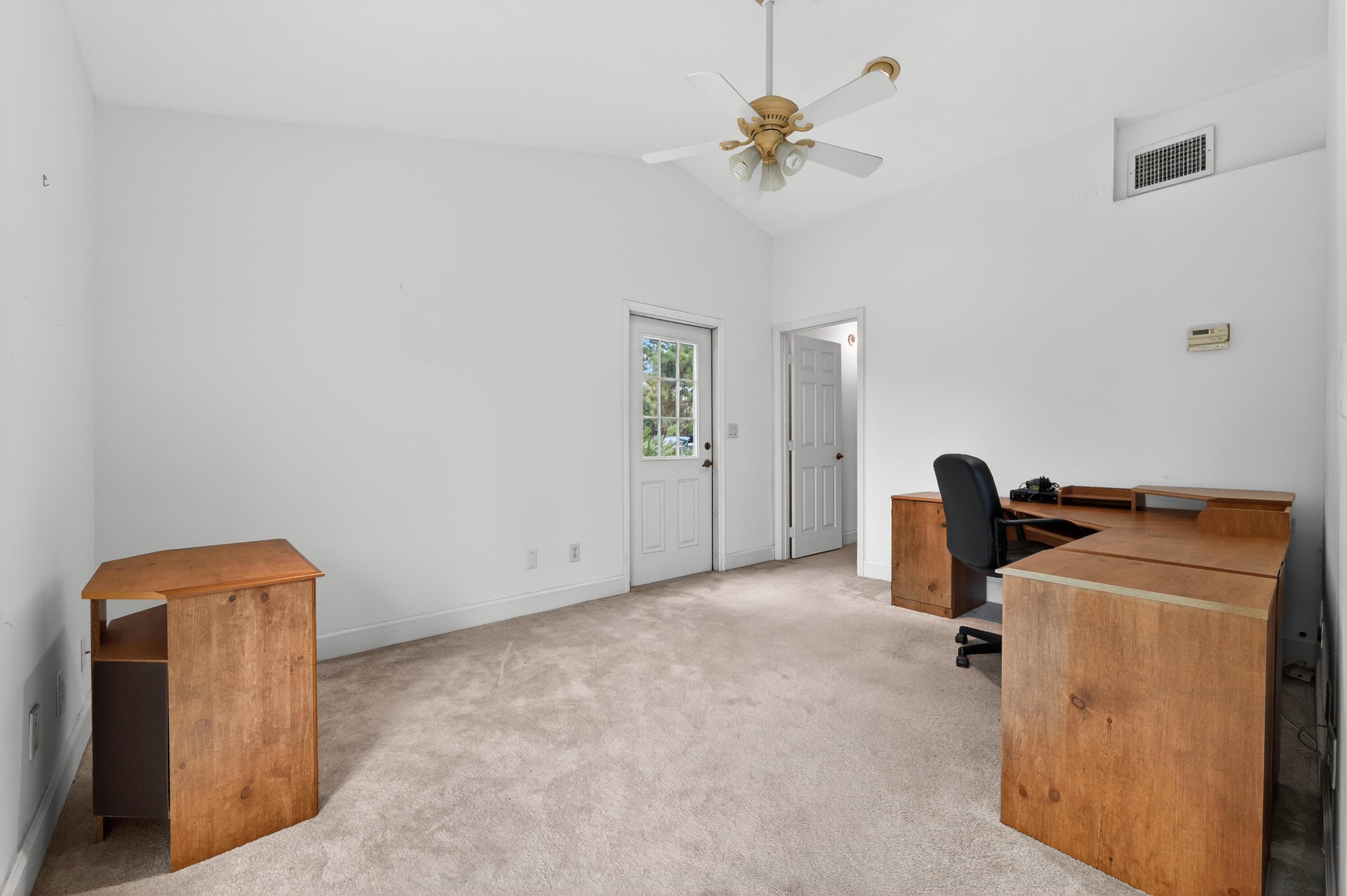 PINECREST LAKES - Residential