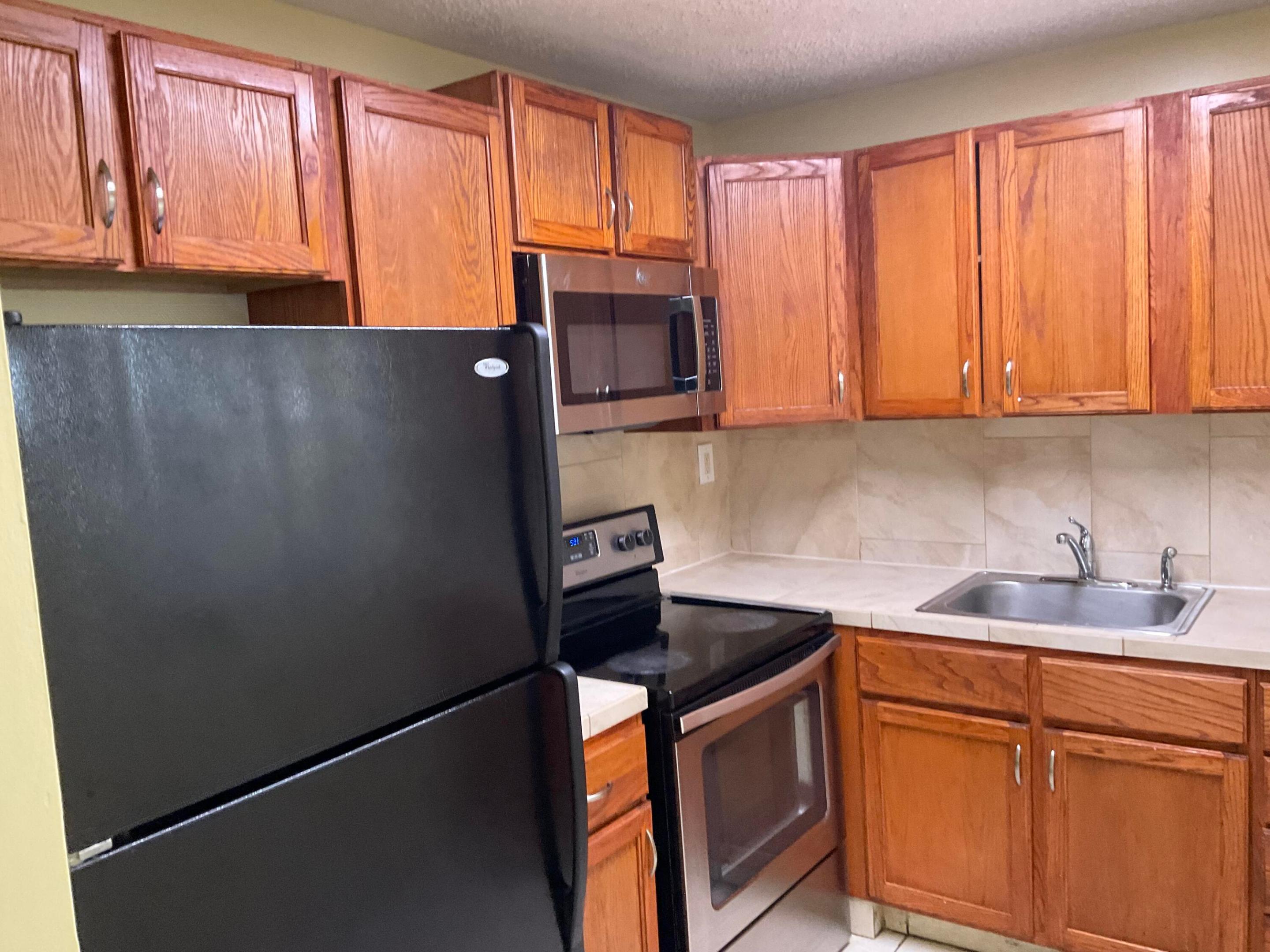 Meadows On The Green - Residential Lease