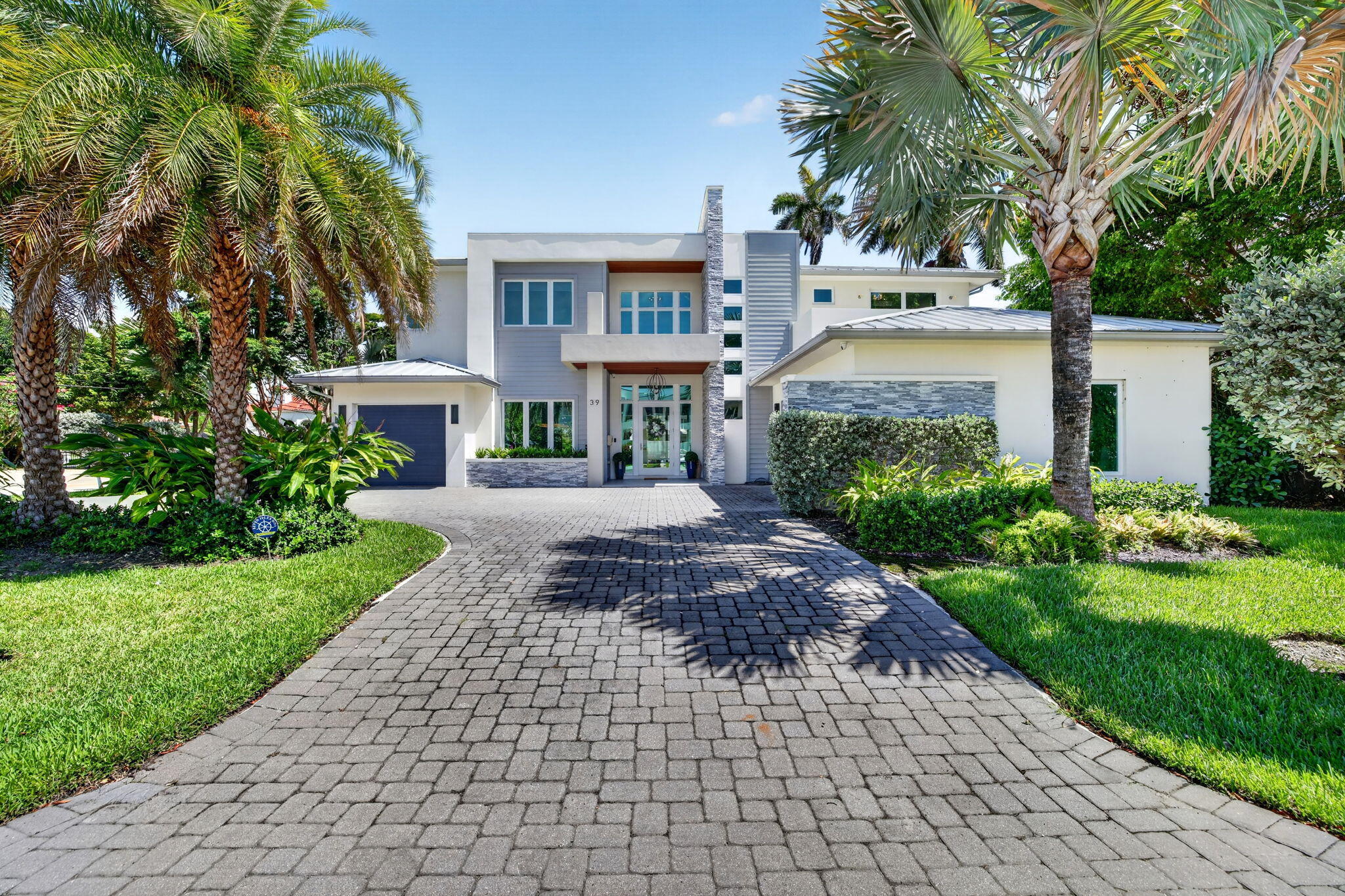 PELICAN ISLE - Residential