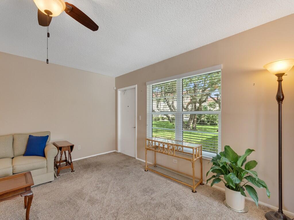VISTA ROYALE PHASE IV BLDGS 83-111 - Residential