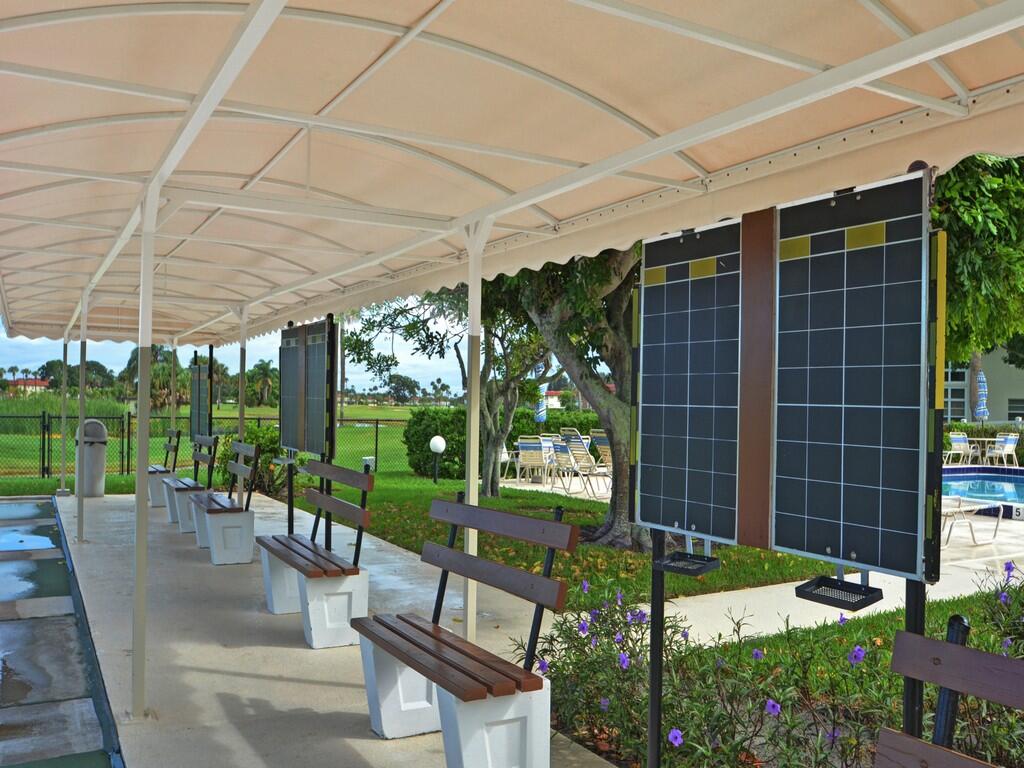 VISTA ROYALE PHASE IV BLDGS 83-111 - Residential