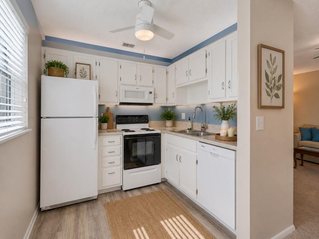 VISTA ROYALE PHASE IV BLDGS 83-111 - Residential