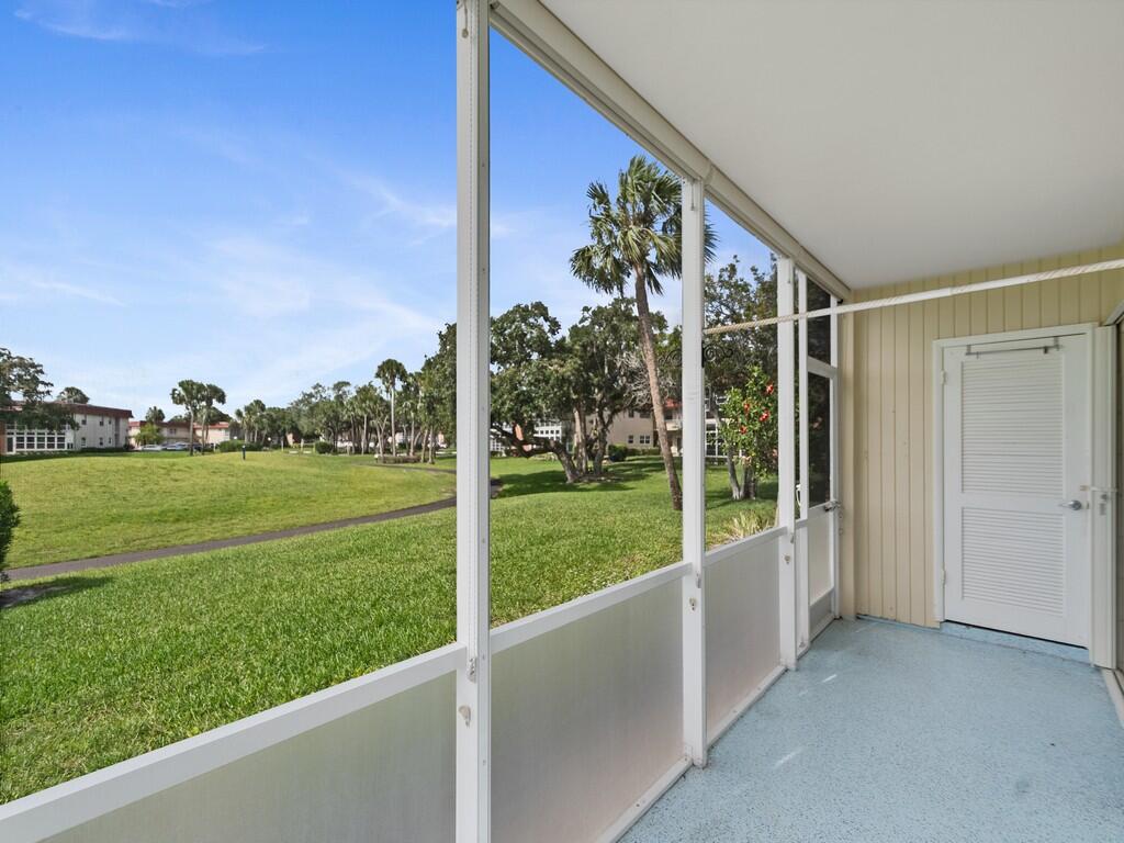 VISTA ROYALE PHASE IV BLDGS 83-111 - Residential