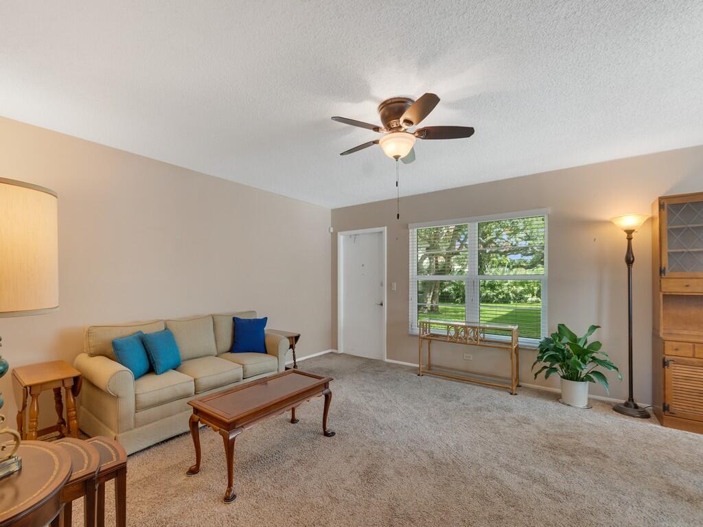 VISTA ROYALE PHASE IV BLDGS 83-111 - Residential