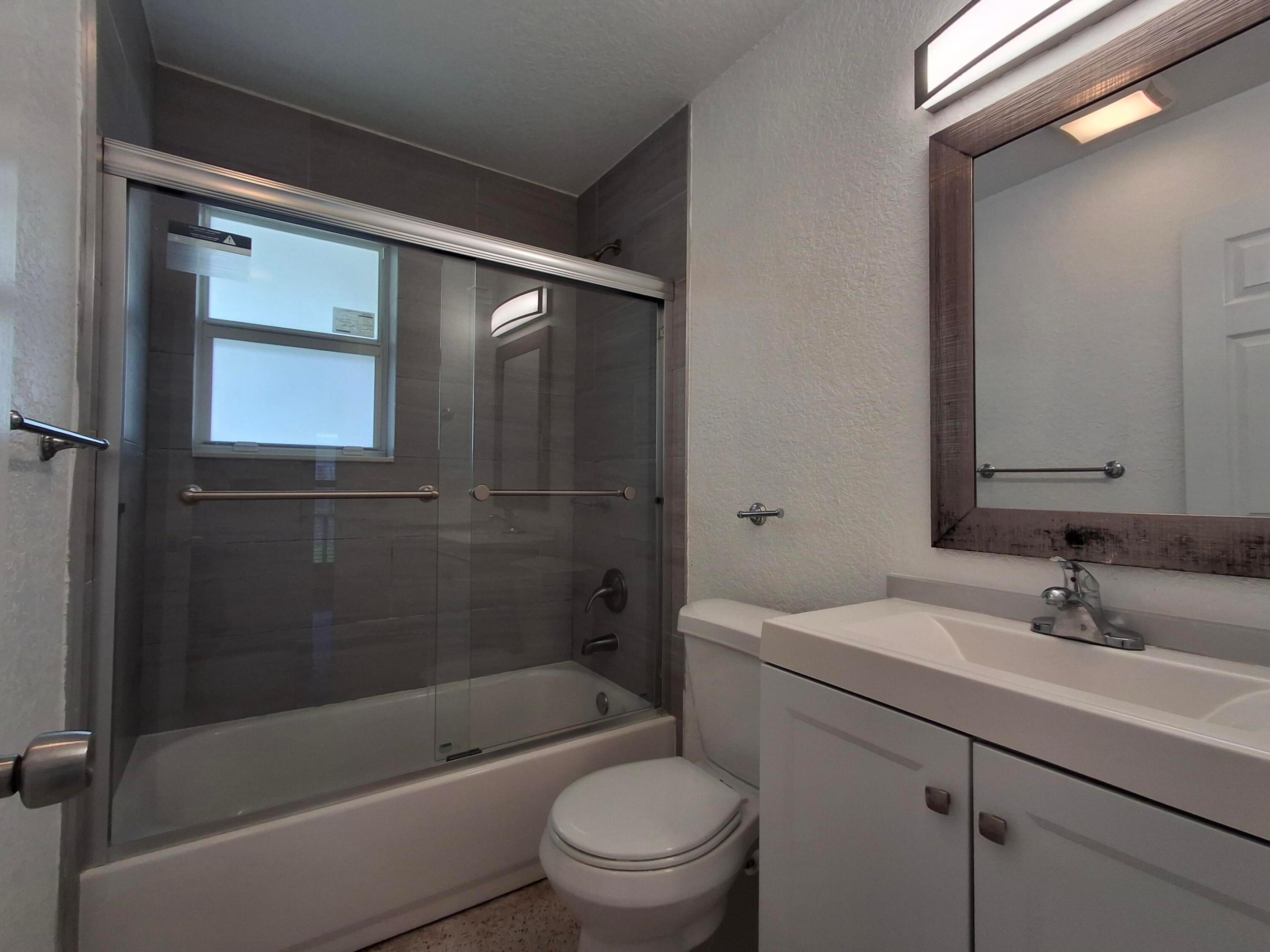 Reid Terrace Resub 44-23 - Residential Lease
