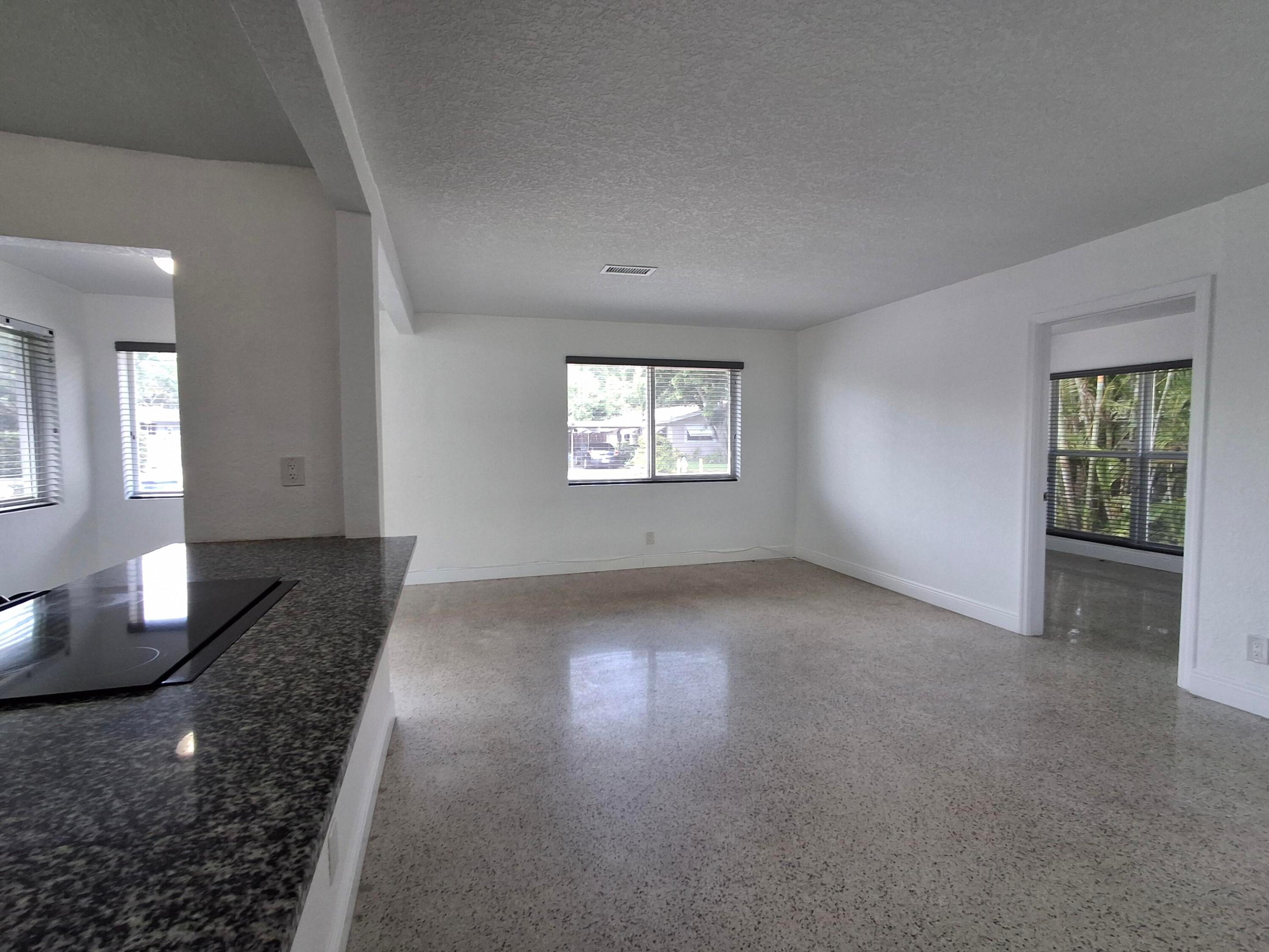 Reid Terrace Resub 44-23 - Residential Lease