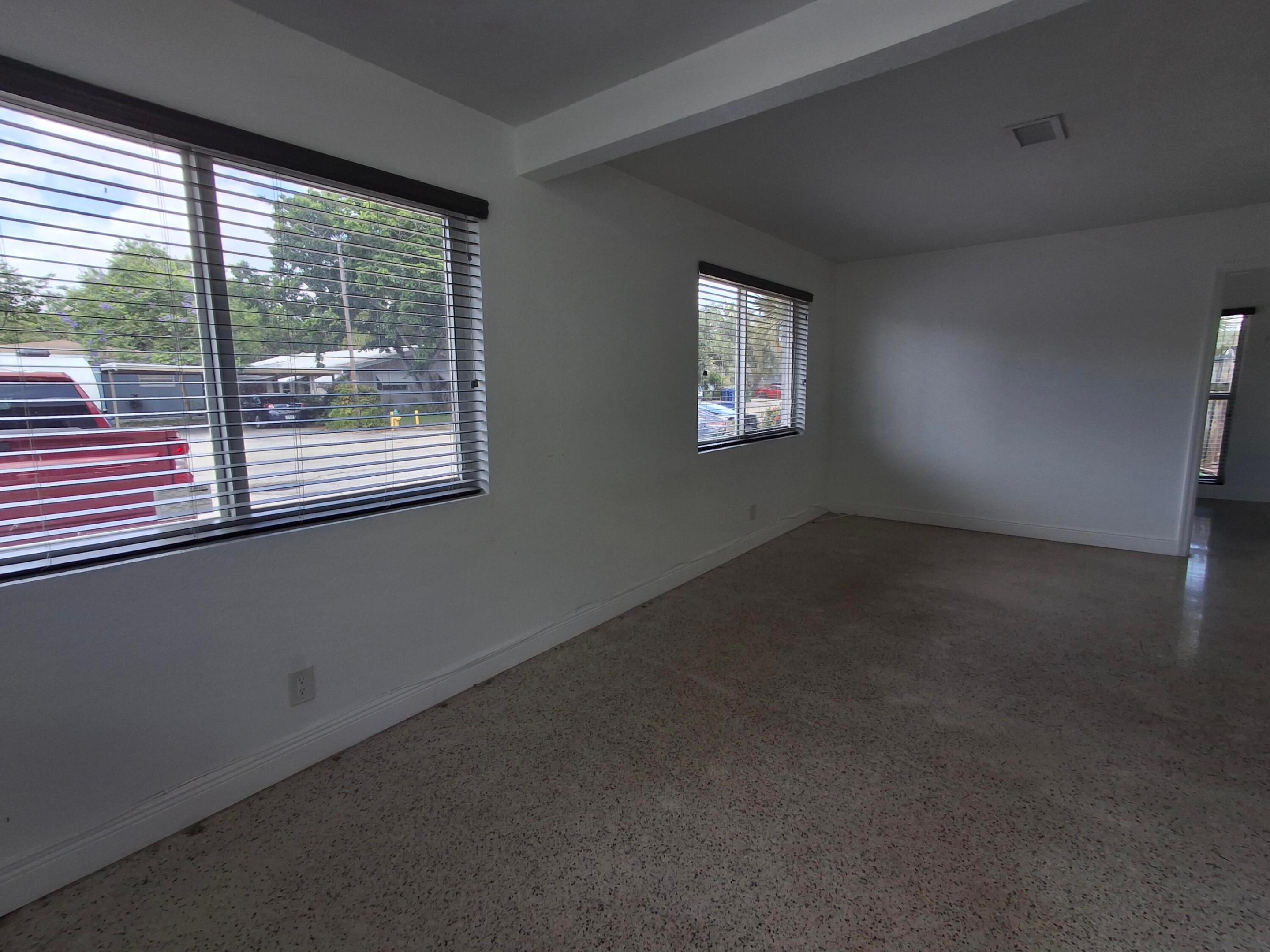 Reid Terrace Resub 44-23 - Residential Lease