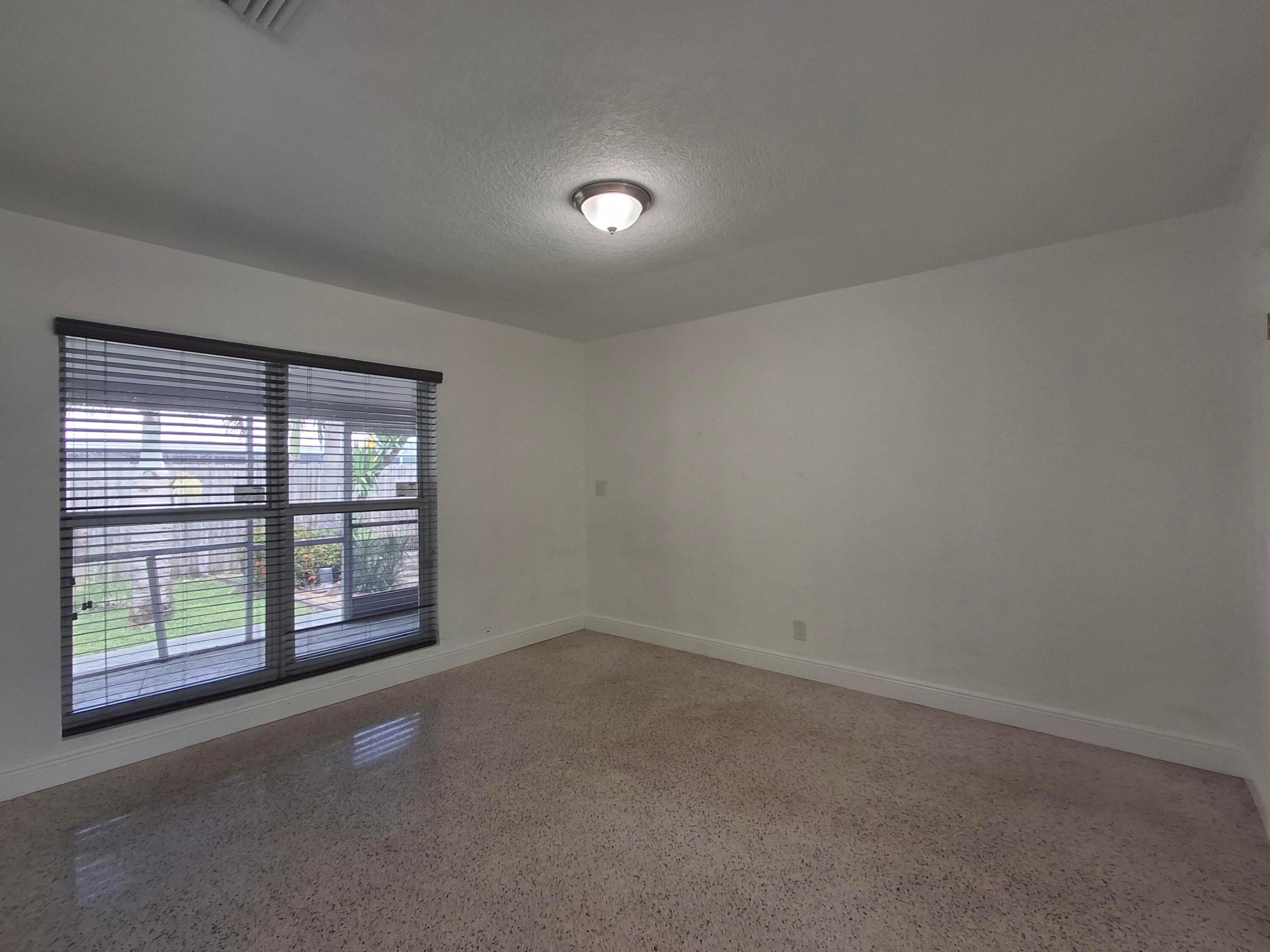 Reid Terrace Resub 44-23 - Residential Lease