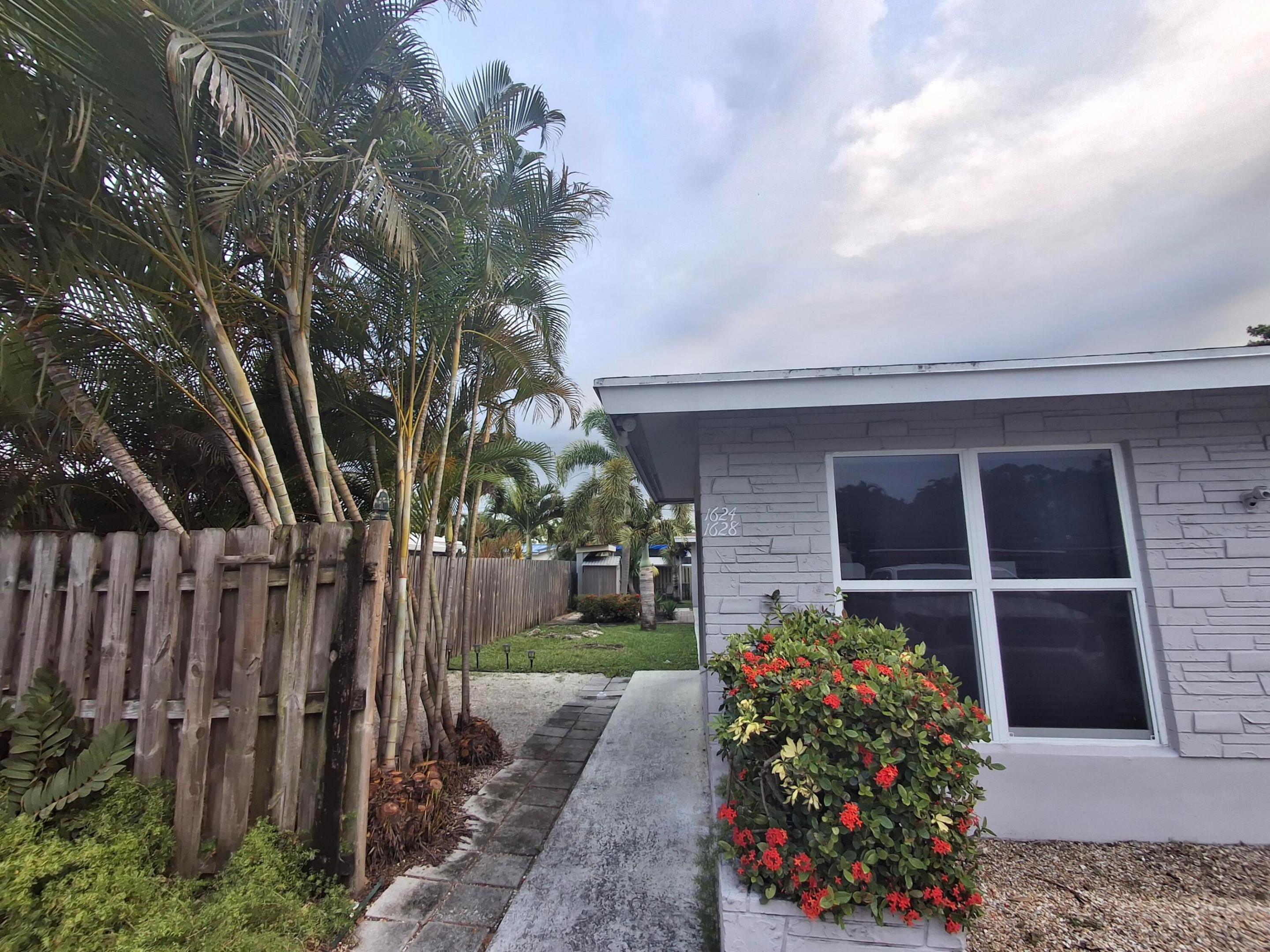 Reid Terrace Resub 44-23 - Residential Lease