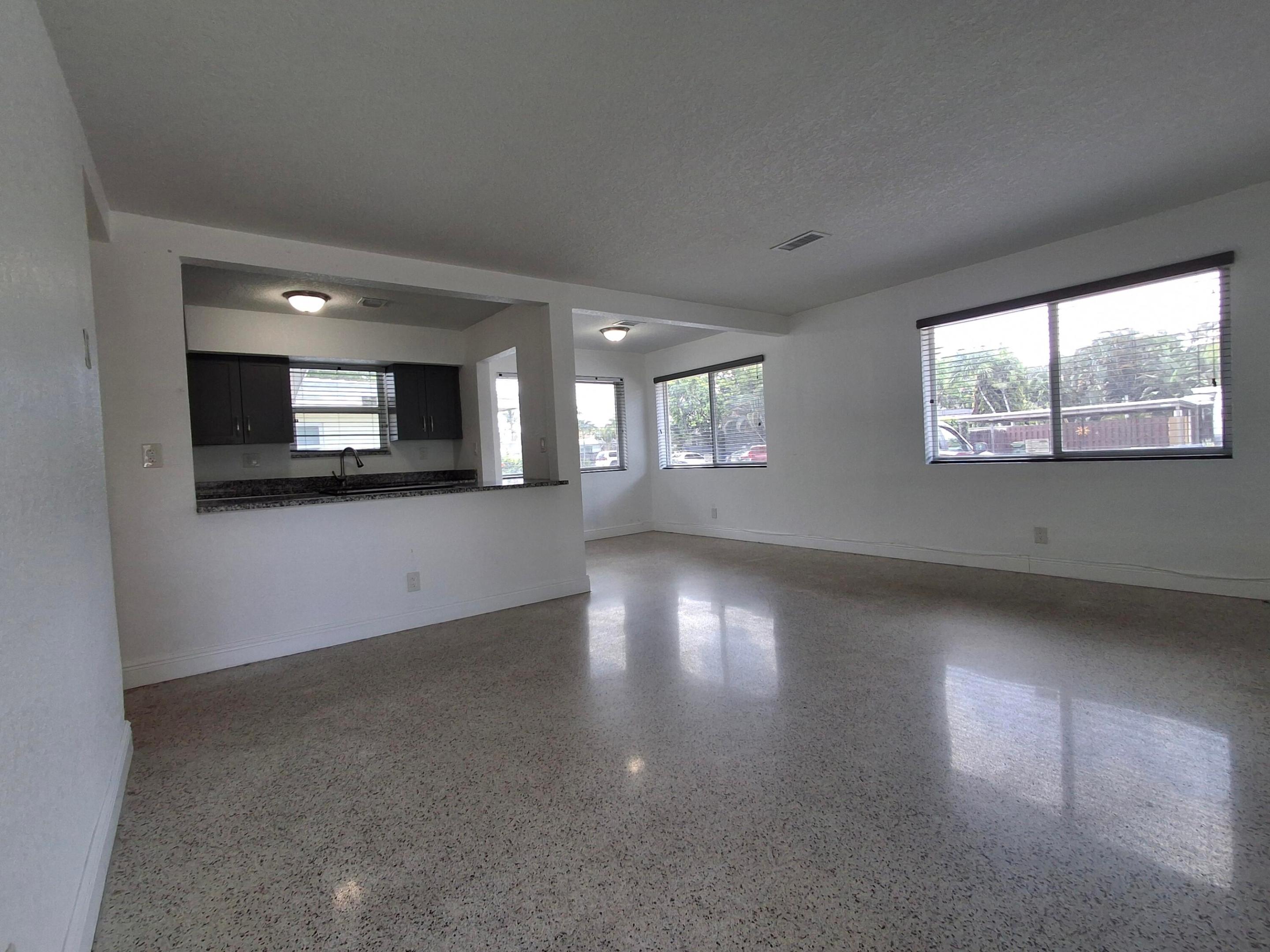 Reid Terrace Resub 44-23 - Residential Lease