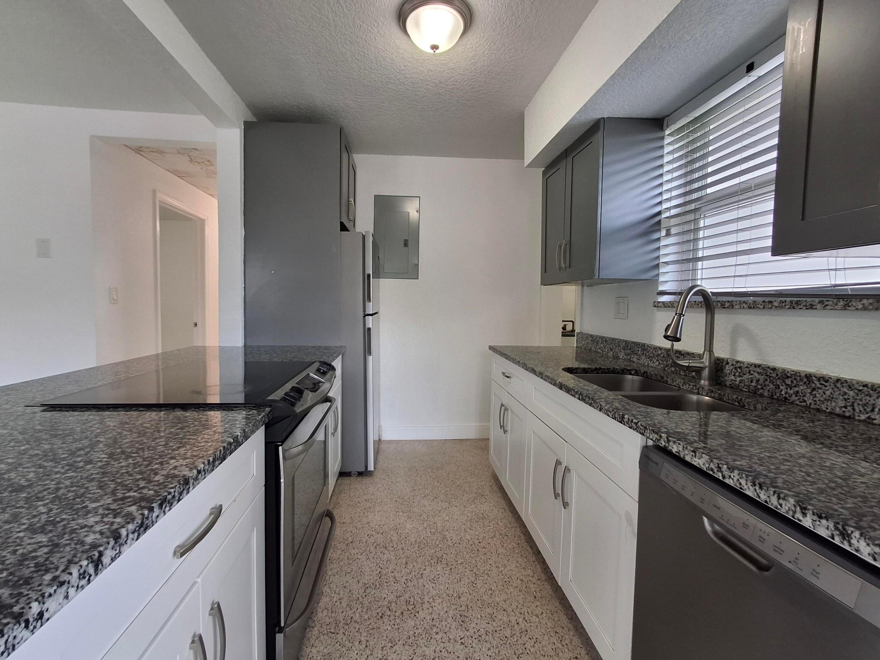 Reid Terrace Resub 44-23 - Residential Lease
