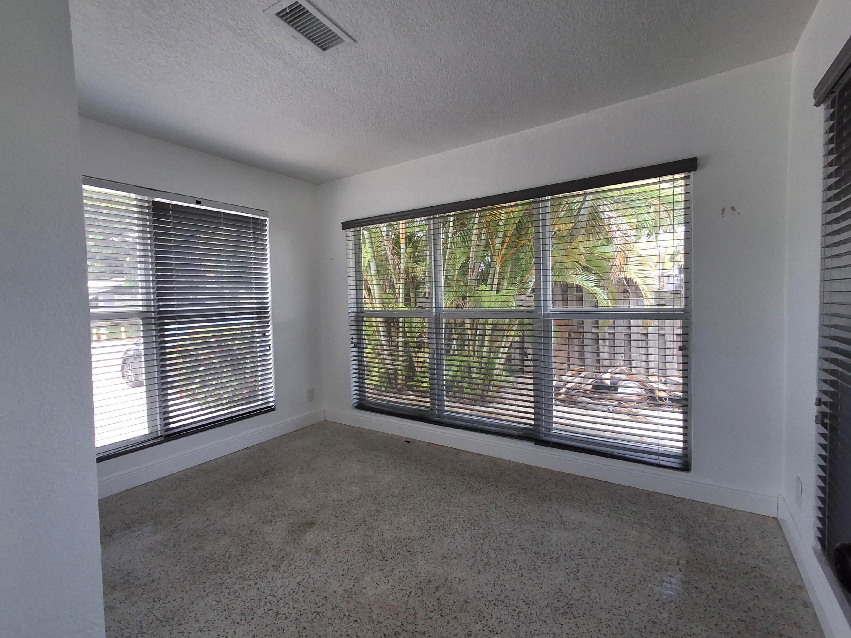 Reid Terrace Resub 44-23 - Residential Lease