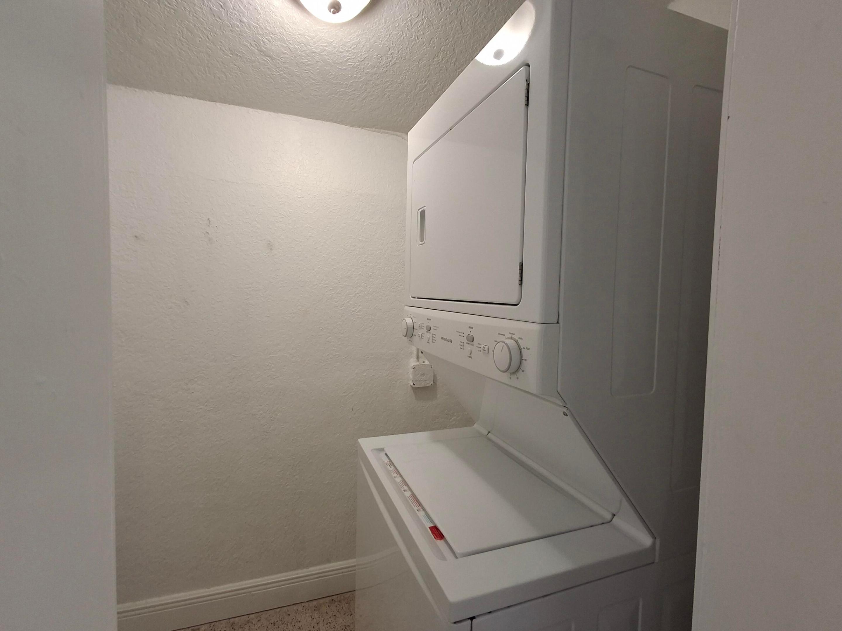 Reid Terrace Resub 44-23 - Residential Lease