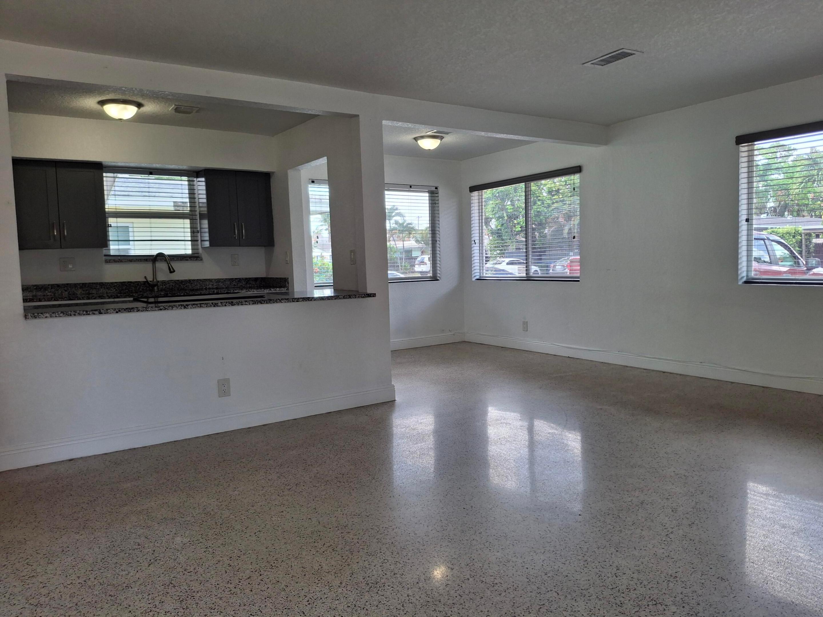 Reid Terrace Resub 44-23 - Residential Lease