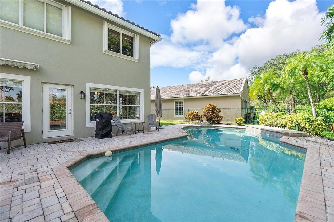 COVENTRY COVE - Residential