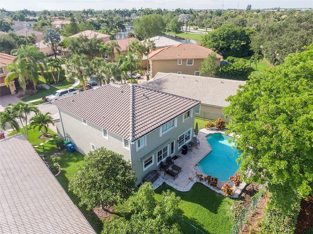 COVENTRY COVE - Residential