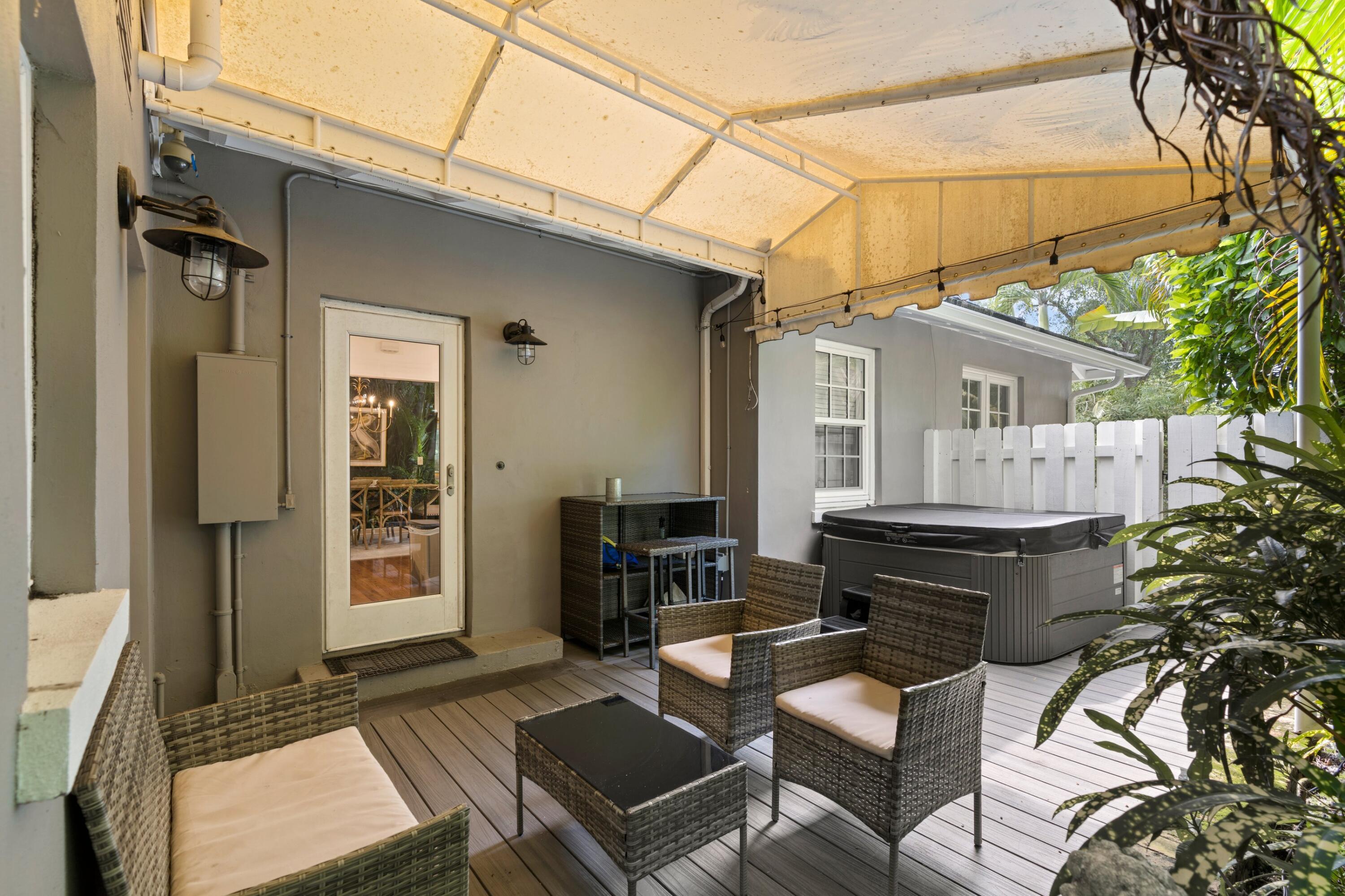 Flamingo Park - Residential