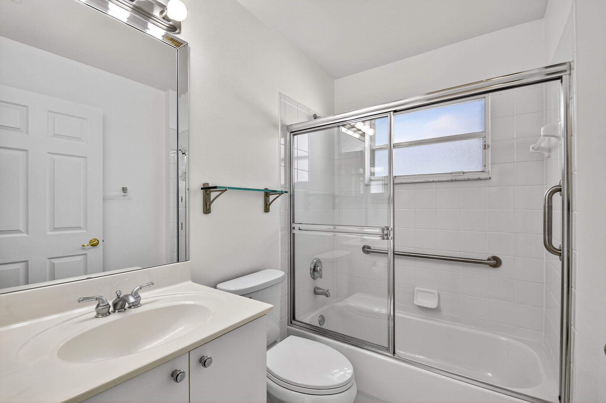 VALENCIA LAKES - Residential