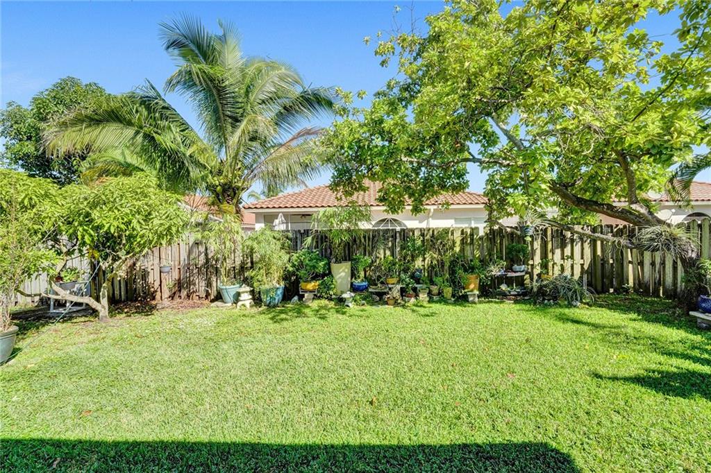 The Palm Island 151-31 B - Residential