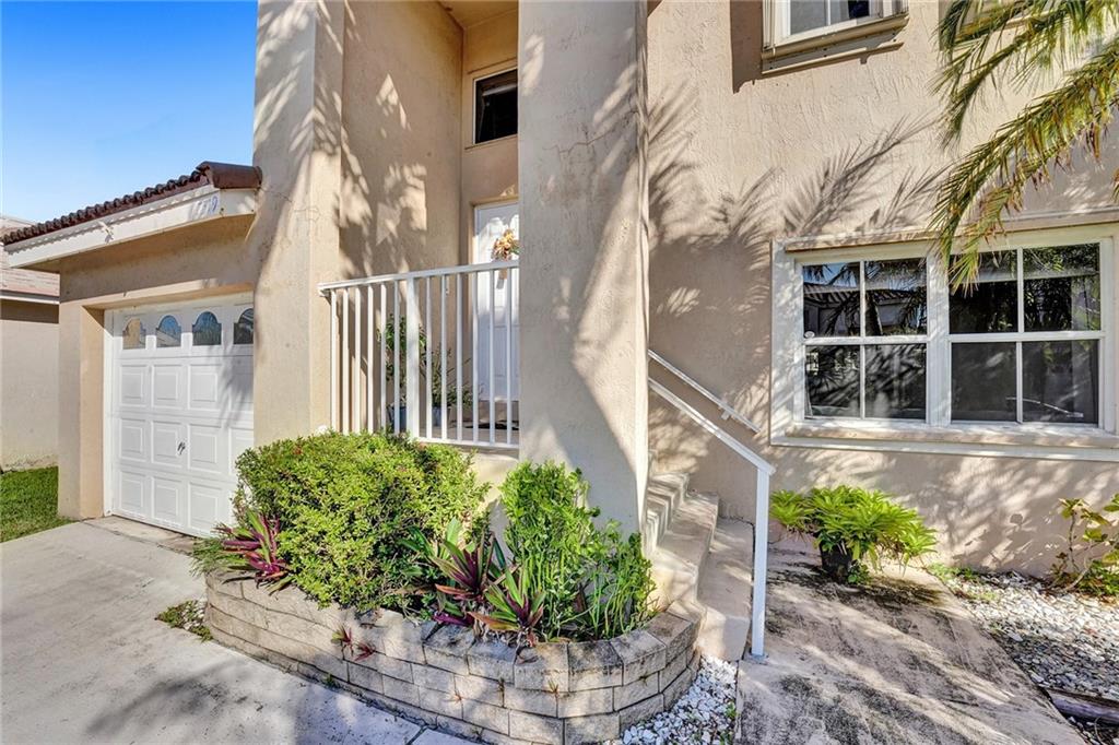 The Palm Island 151-31 B - Residential