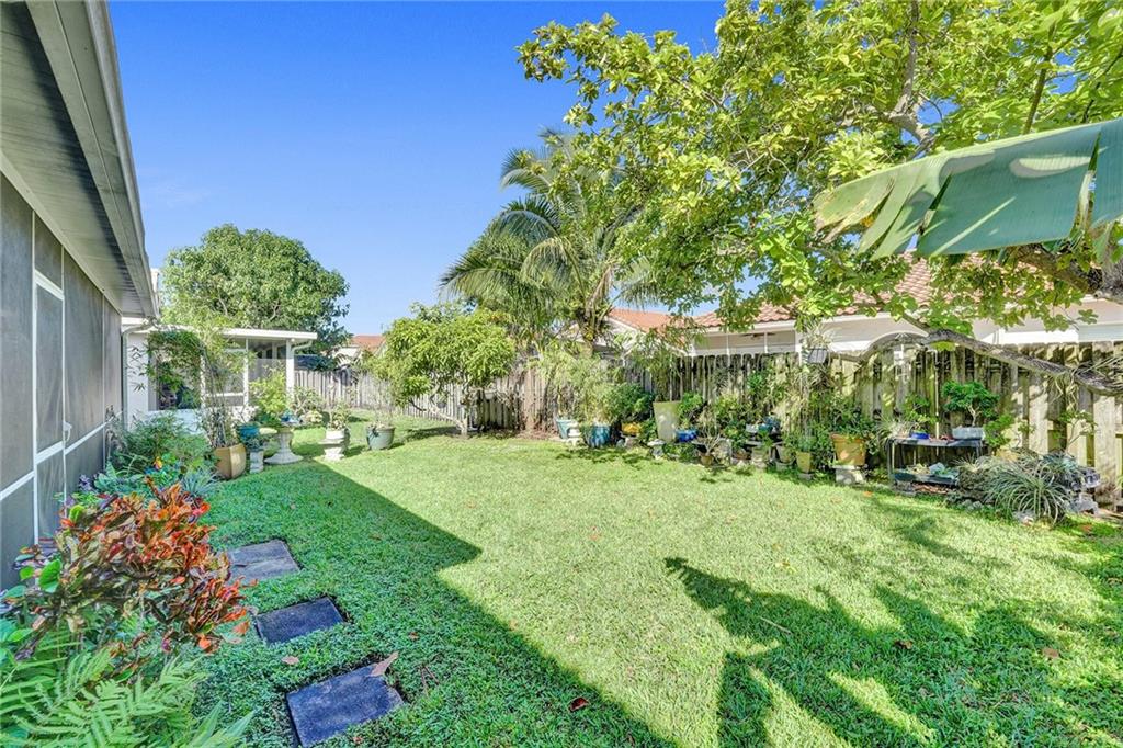 The Palm Island 151-31 B - Residential