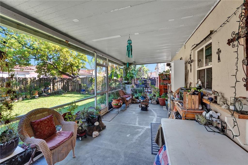 The Palm Island 151-31 B - Residential